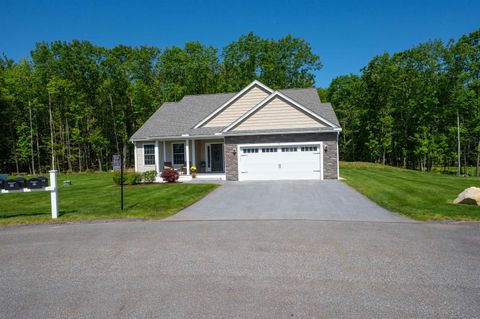 91 Pineview Drive Candia NH 03034