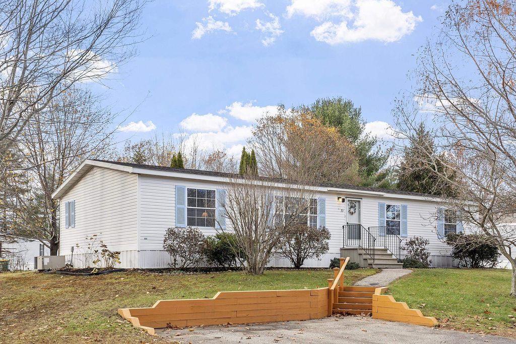 Photo of 53 Oak Drive, North Hampton, NH 03862 (MLS # 5069815)