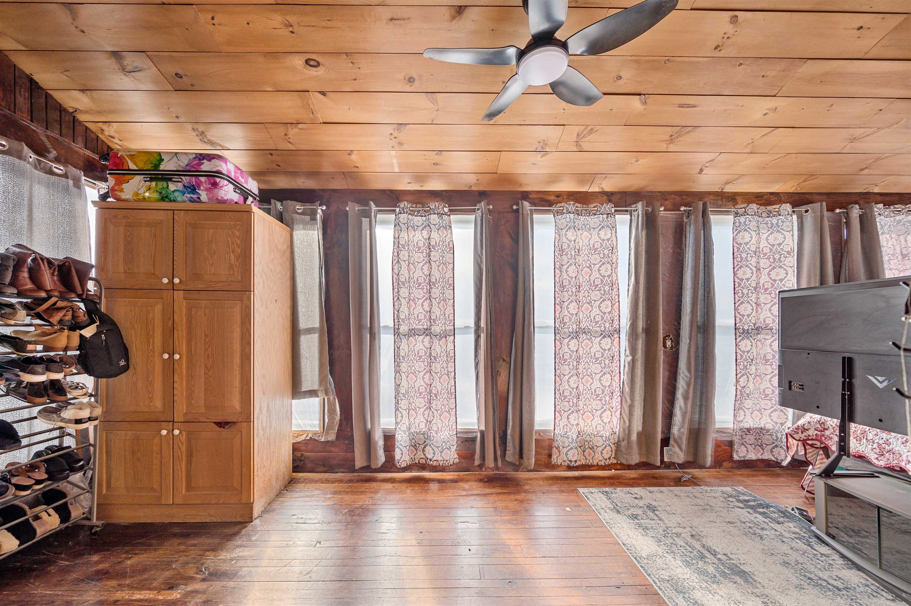 Wolcott, Vermont 05680, United States, 3 Bedrooms Bedrooms, ,2 BathroomsBathrooms,Residential,Pending,21145