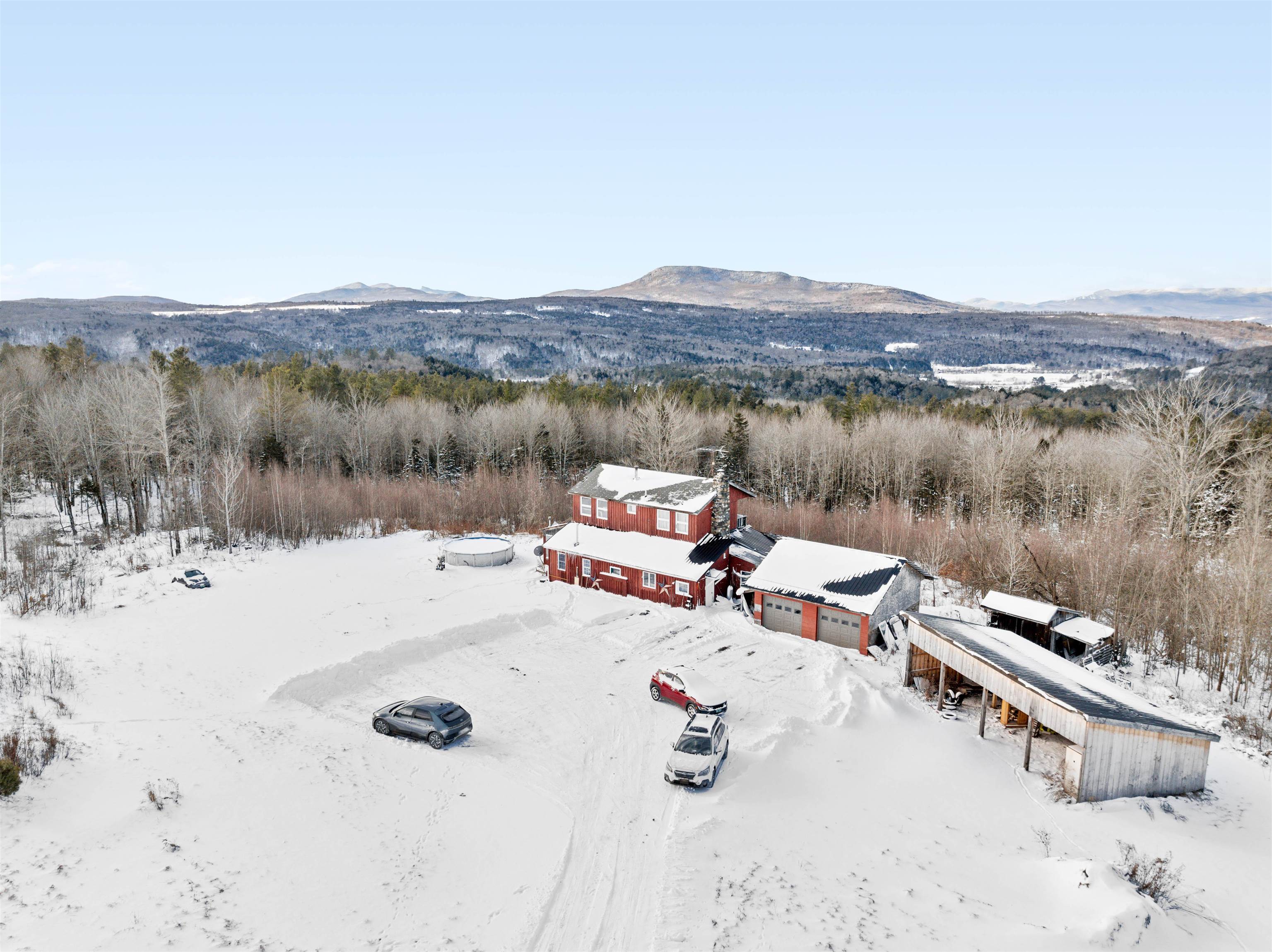 Wolcott, Vermont 05680, United States, 3 Bedrooms Bedrooms, ,2 BathroomsBathrooms,Residential,Pending,21145