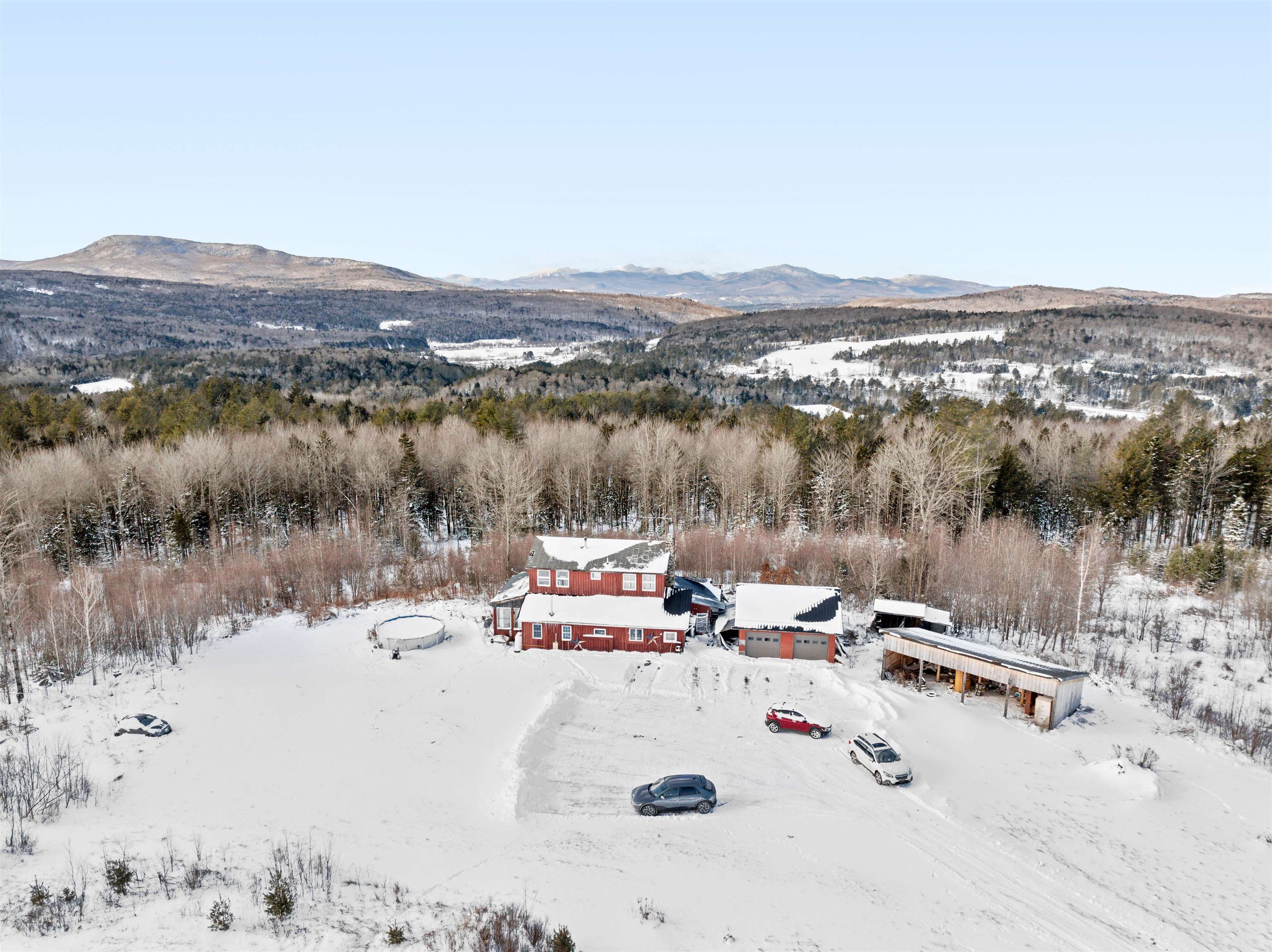 Wolcott, Vermont 05680, United States, 3 Bedrooms Bedrooms, ,2 BathroomsBathrooms,Residential,Pending,21145