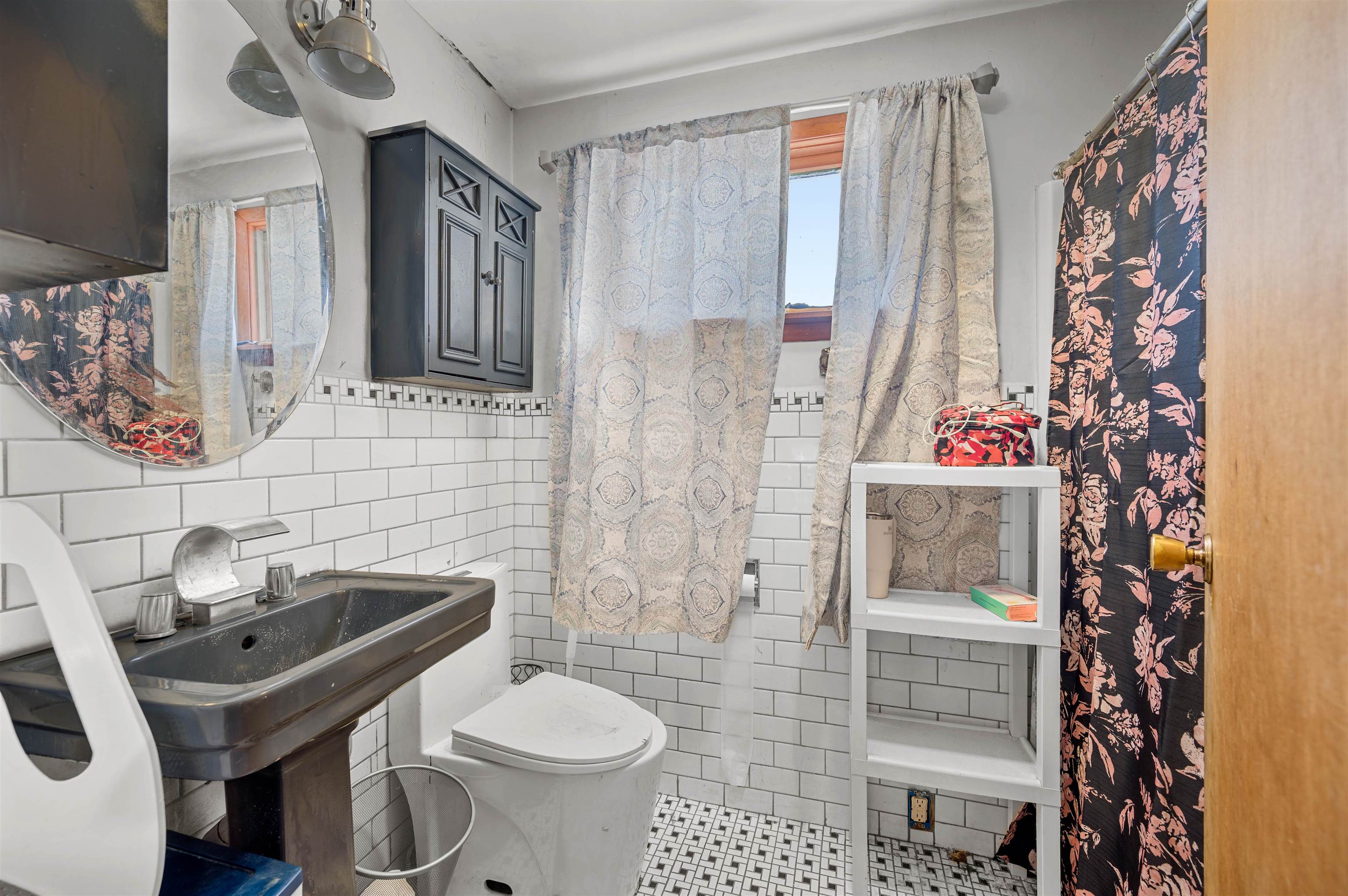 Wolcott, Vermont 05680, United States, 3 Bedrooms Bedrooms, ,2 BathroomsBathrooms,Residential,Pending,21145