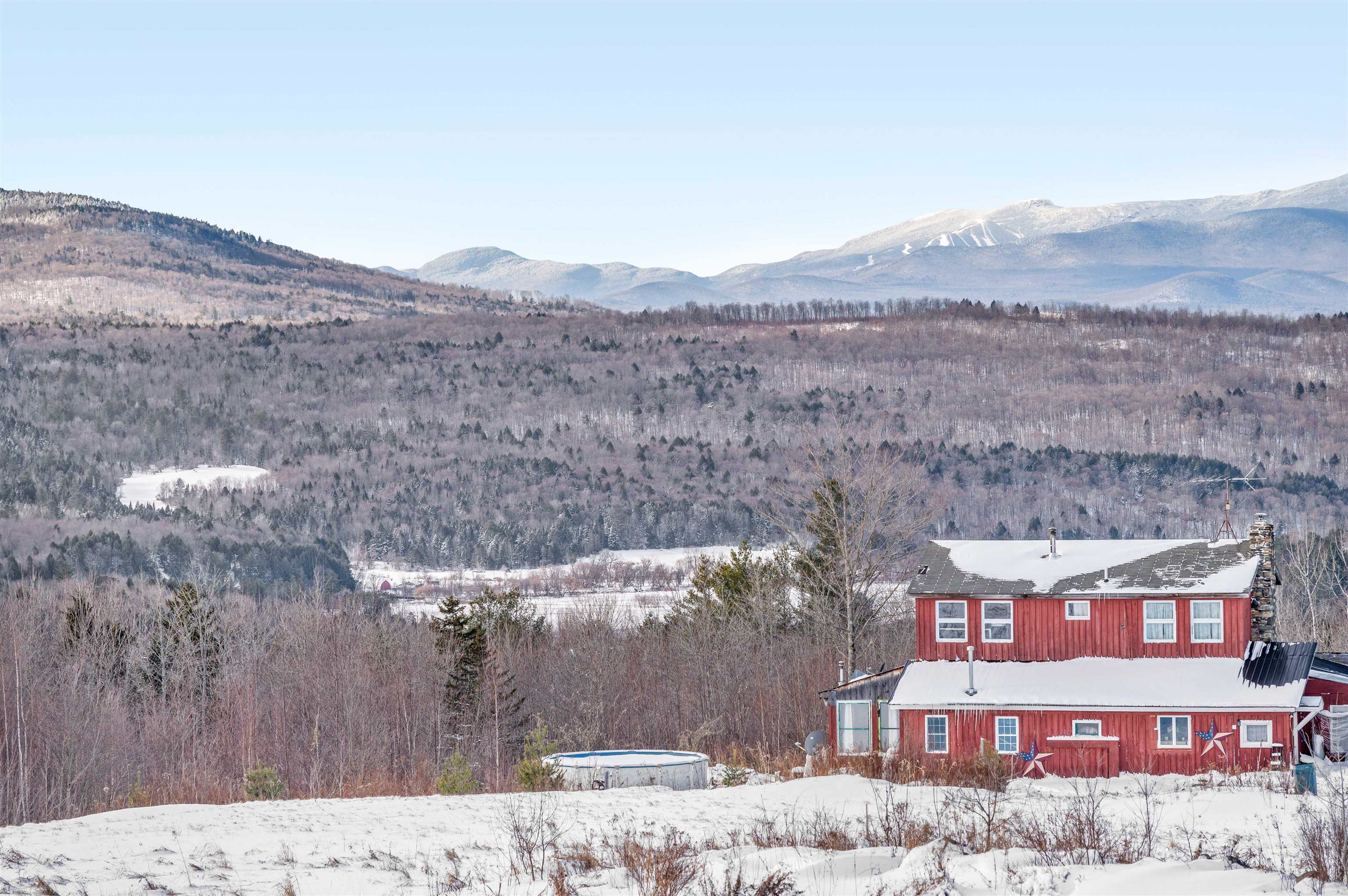 Wolcott, Vermont 05680, United States, 3 Bedrooms Bedrooms, ,2 BathroomsBathrooms,Residential,Pending,21145