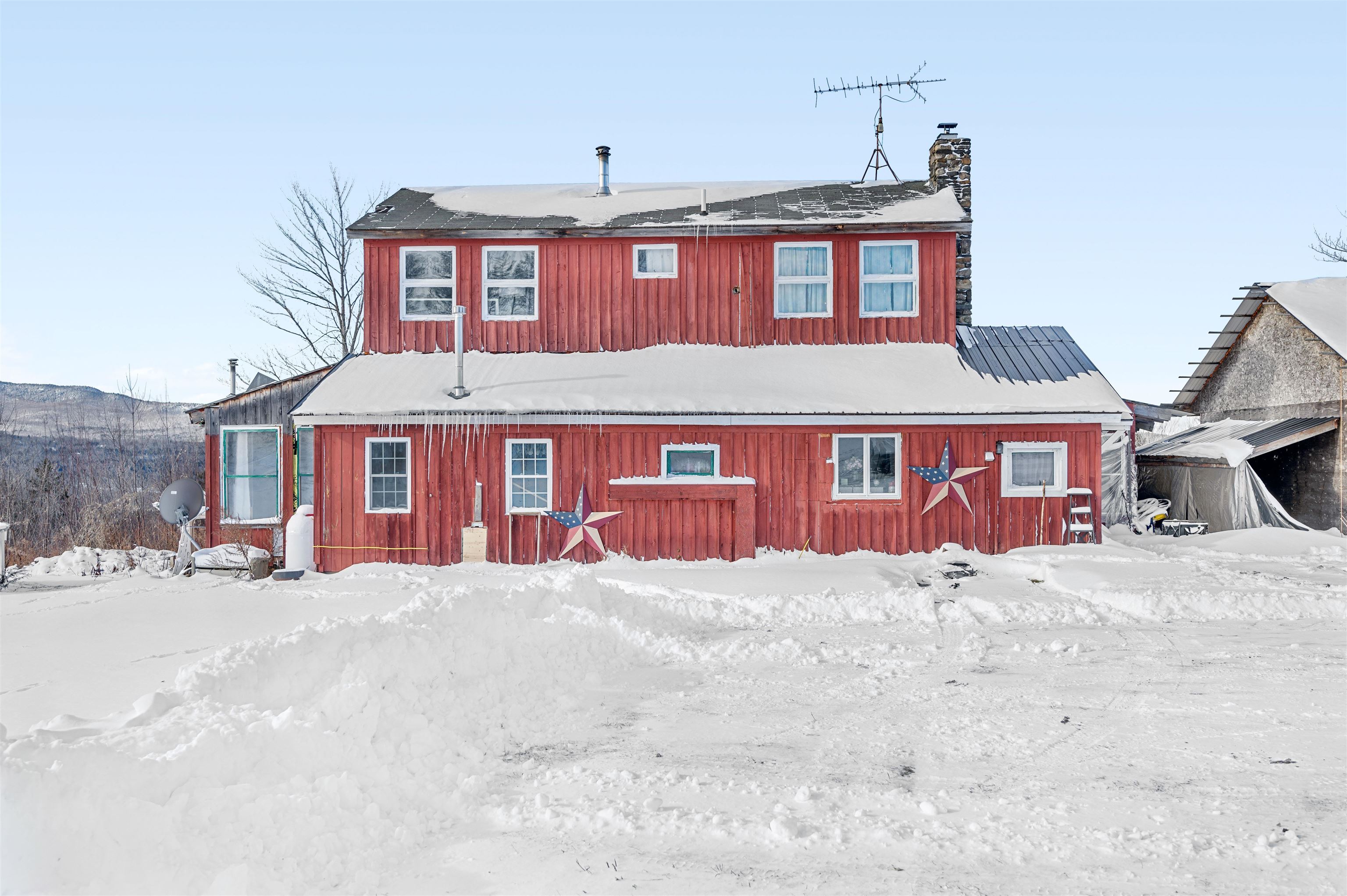 Wolcott, Vermont 05680, United States, 3 Bedrooms Bedrooms, ,2 BathroomsBathrooms,Residential,Pending,21145