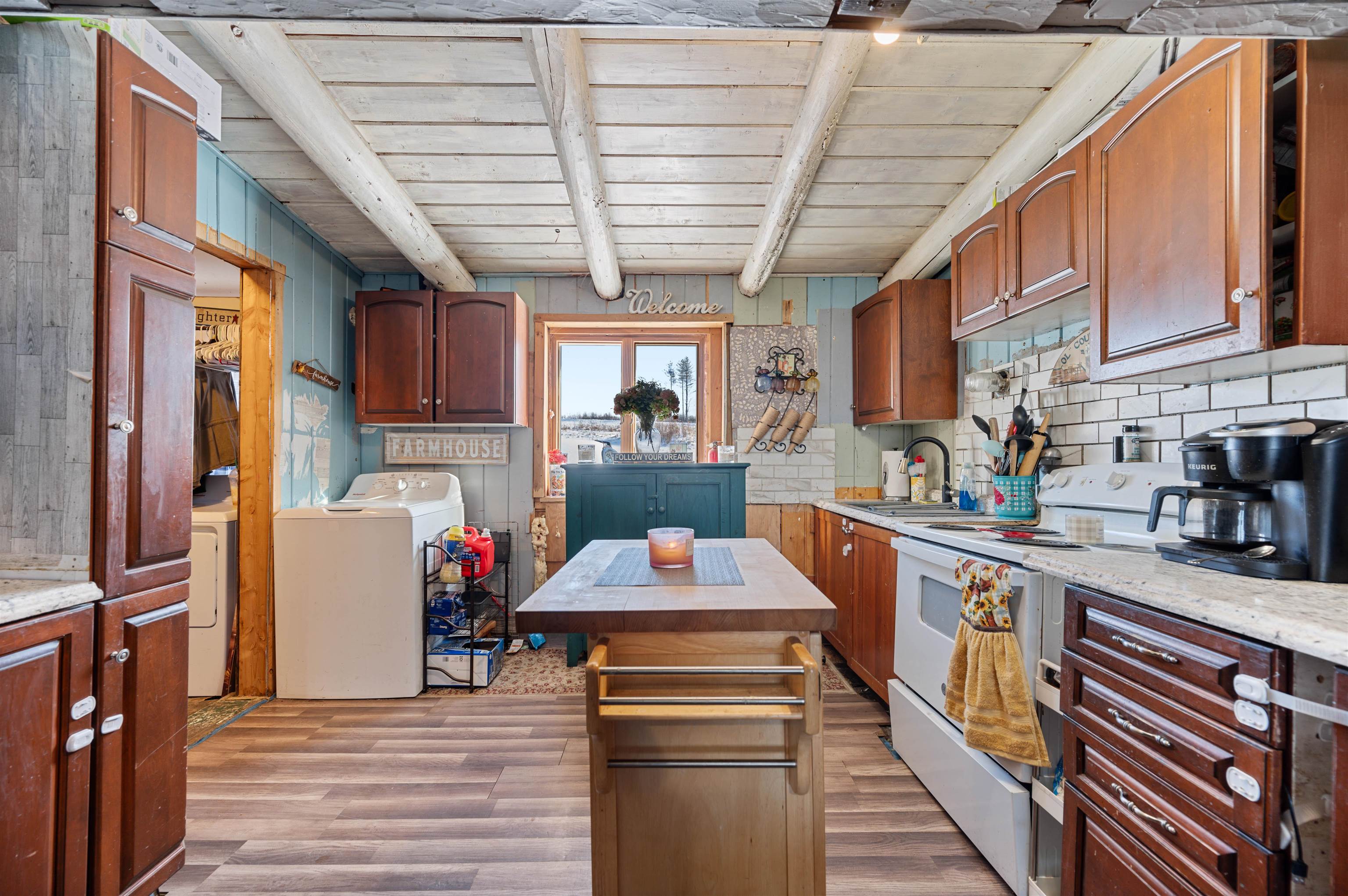 Wolcott, Vermont 05680, United States, 3 Bedrooms Bedrooms, ,2 BathroomsBathrooms,Residential,Pending,21145