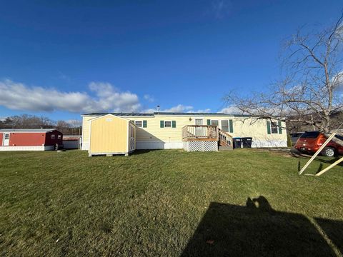 81 Crampton Road 33 Castleton VT 05735