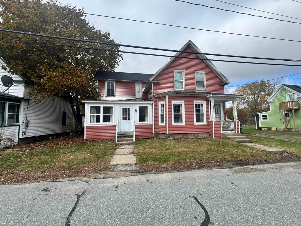 Photo of 16 Rich Street, Northumberland, NH 03582 (MLS # 5067101)