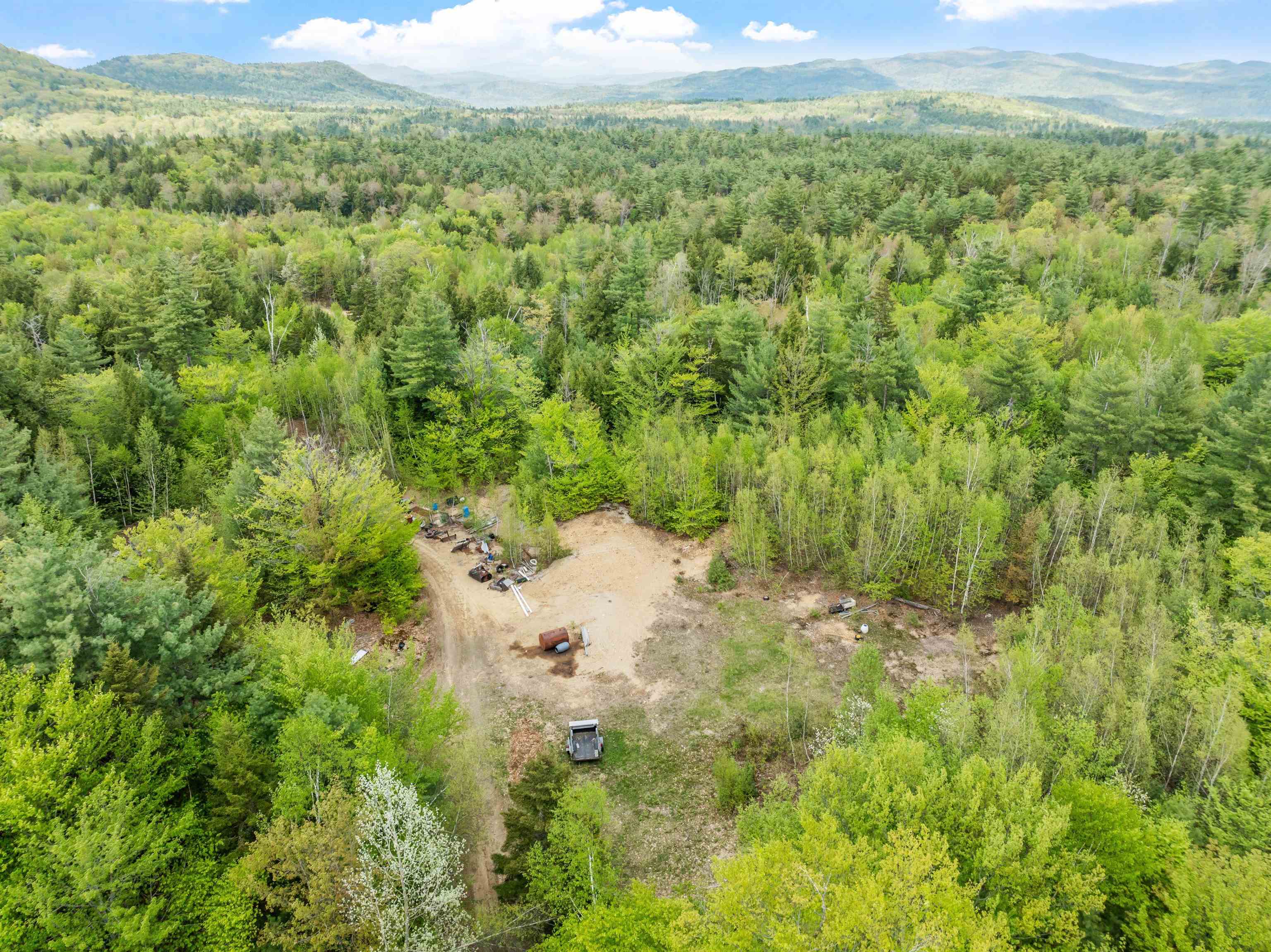 00 Currier Road