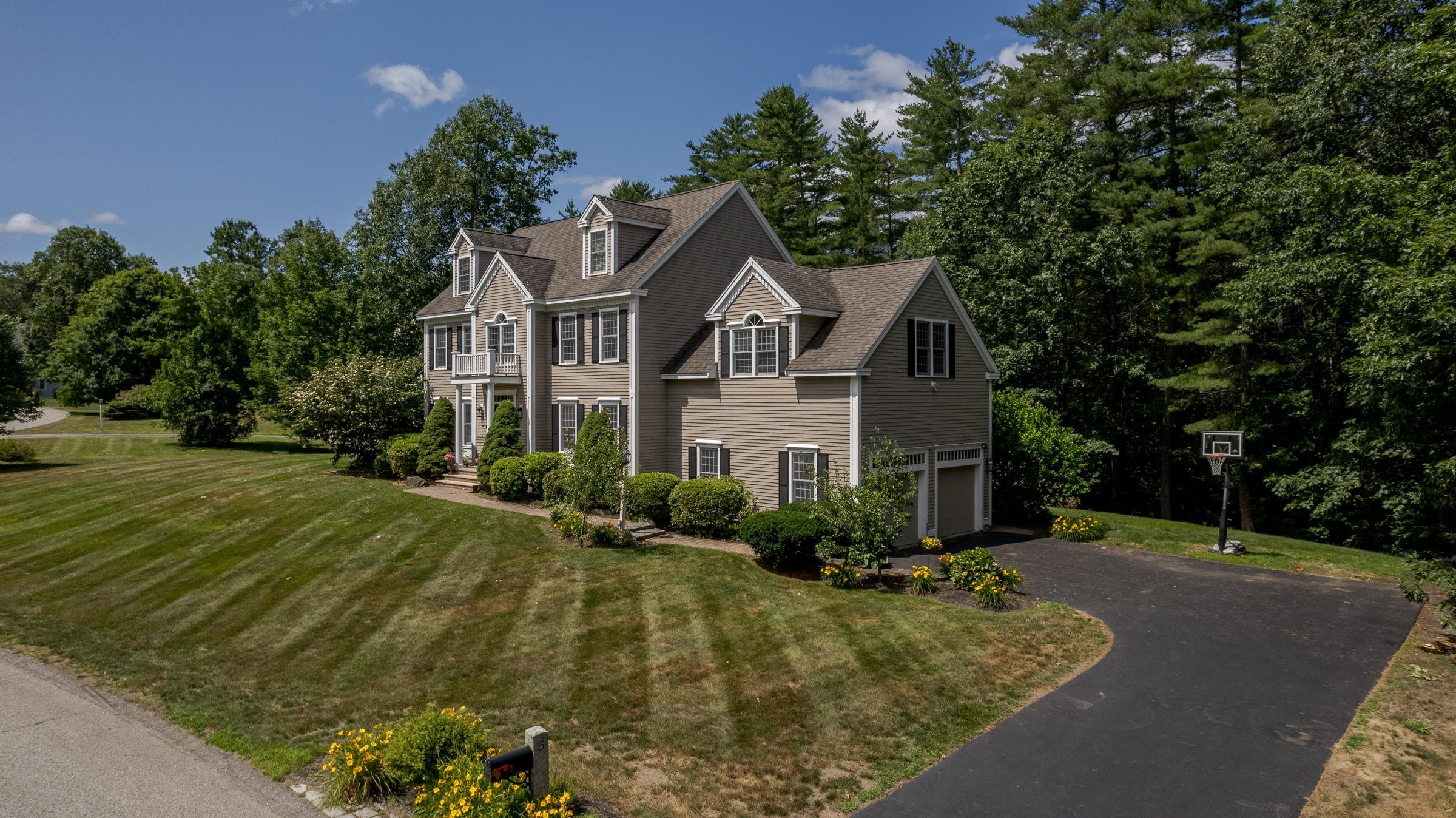 5 Blackford Drive