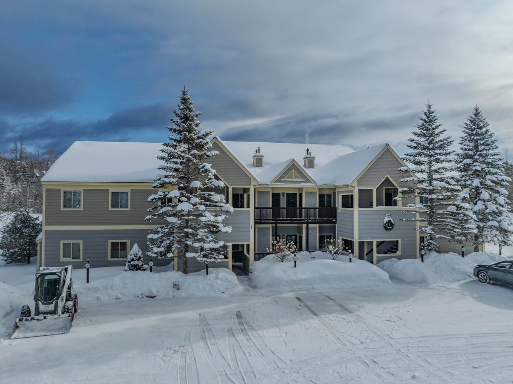 Photo of 67 Stickney Circle #38, Carroll, NH 03575 (MLS # 5076659)