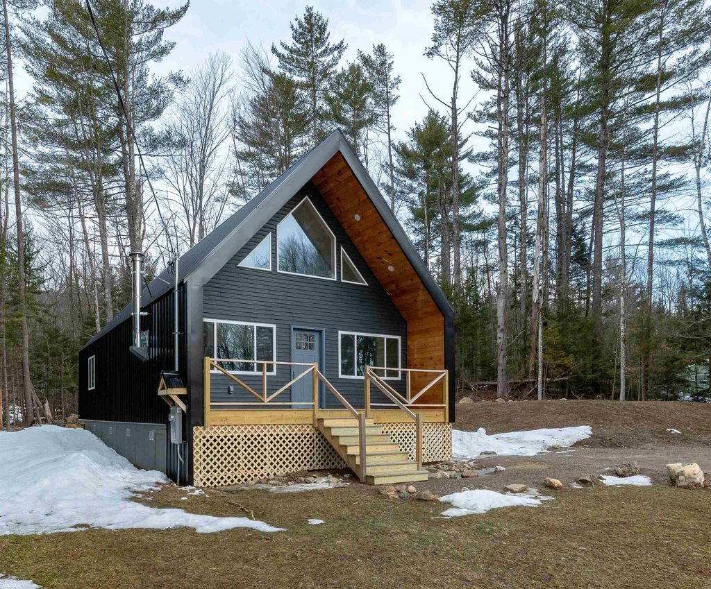 Photo of 1451 Main Road, Chatham, NH 03813 (MLS # 5075310)