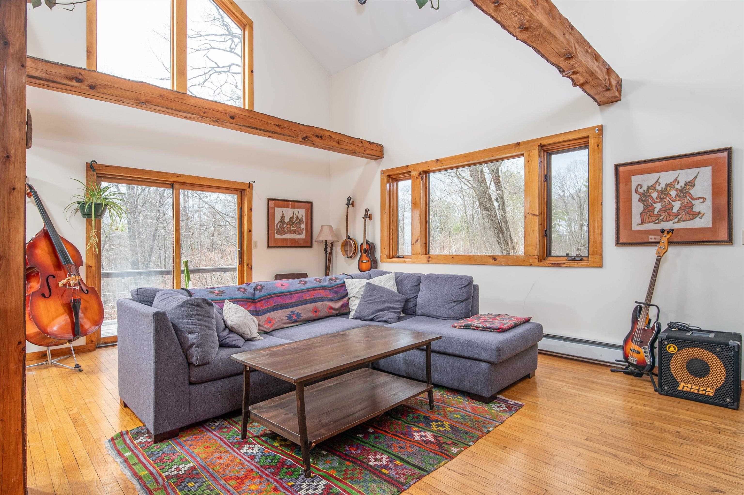 290 Roel Road