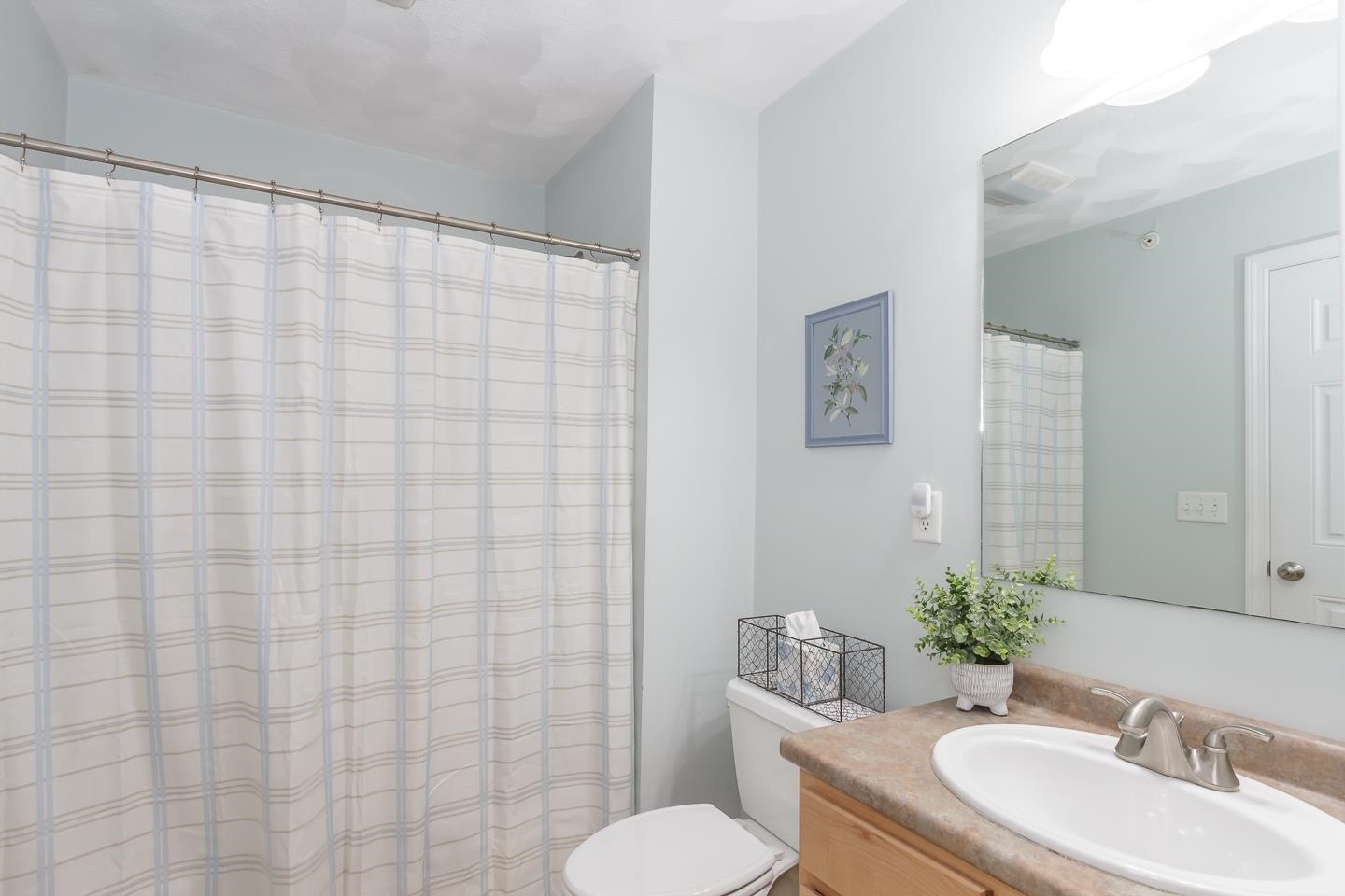 Goffstown, New Hampshire 03102, United States, 2 Bedrooms Bedrooms, ,2 BathroomsBathrooms,Residential,Active,187295