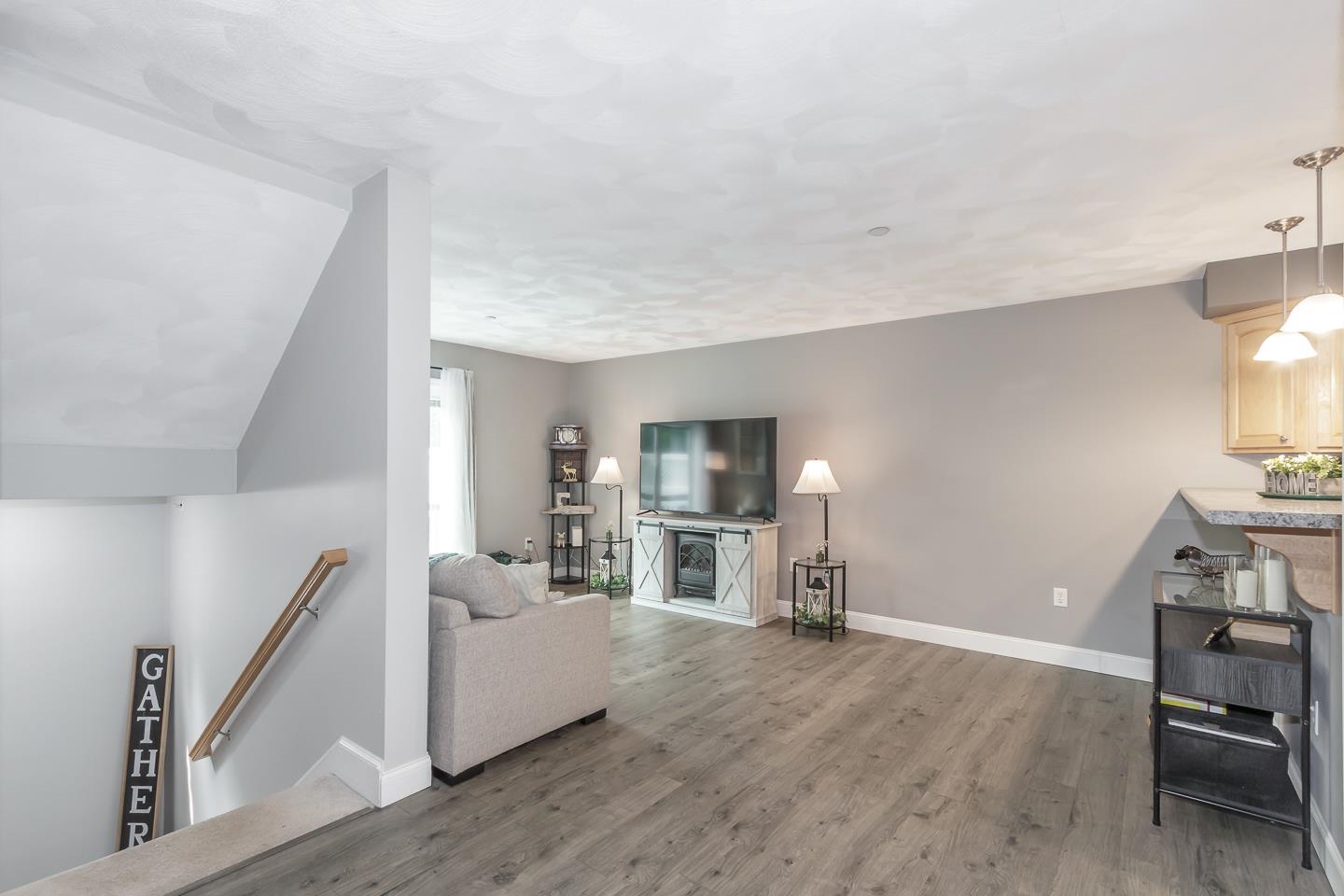 Goffstown, New Hampshire 03102, United States, 2 Bedrooms Bedrooms, ,2 BathroomsBathrooms,Residential,Active,187295