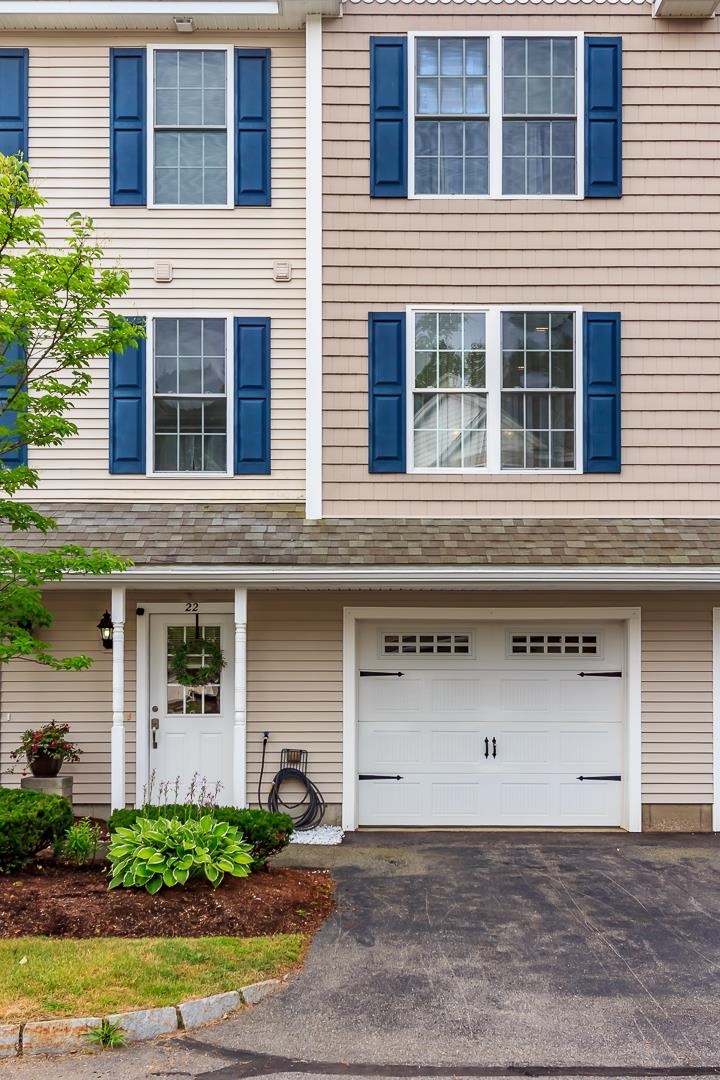 2 Larch Street 22
