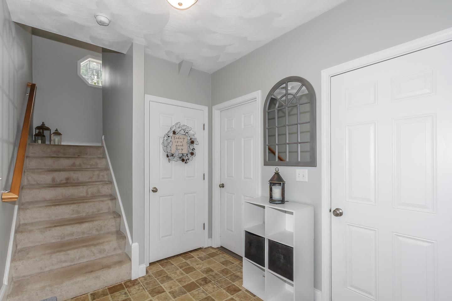 Goffstown, New Hampshire 03102, United States, 2 Bedrooms Bedrooms, ,2 BathroomsBathrooms,Residential,Active,187295