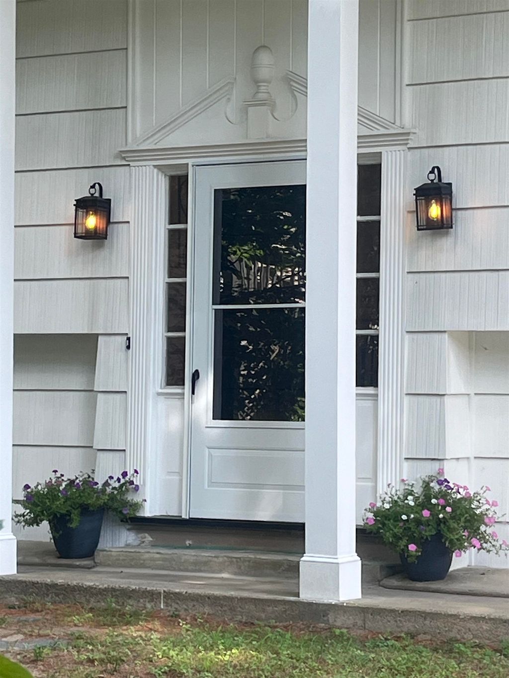 Photo of 24 Hampton Falls Road, Exeter, NH 03833 (MLS # 5060490)