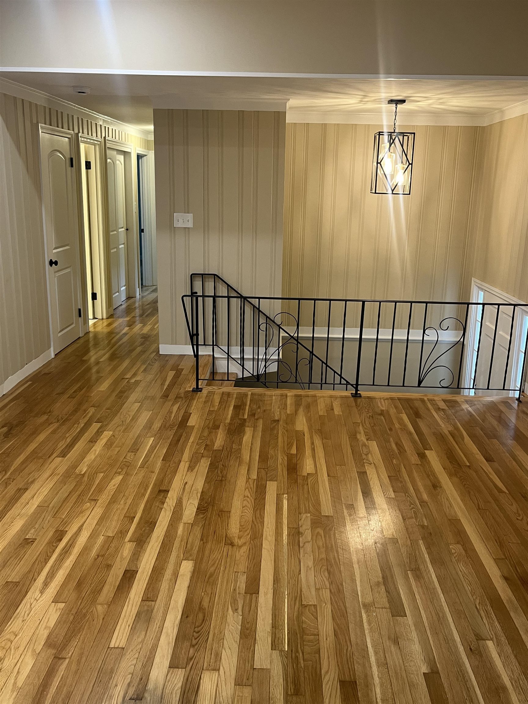 Exeter, New Hampshire 03833, United States, 3 Bedrooms Bedrooms, ,2 BathroomsBathrooms,Residential,Active,206434