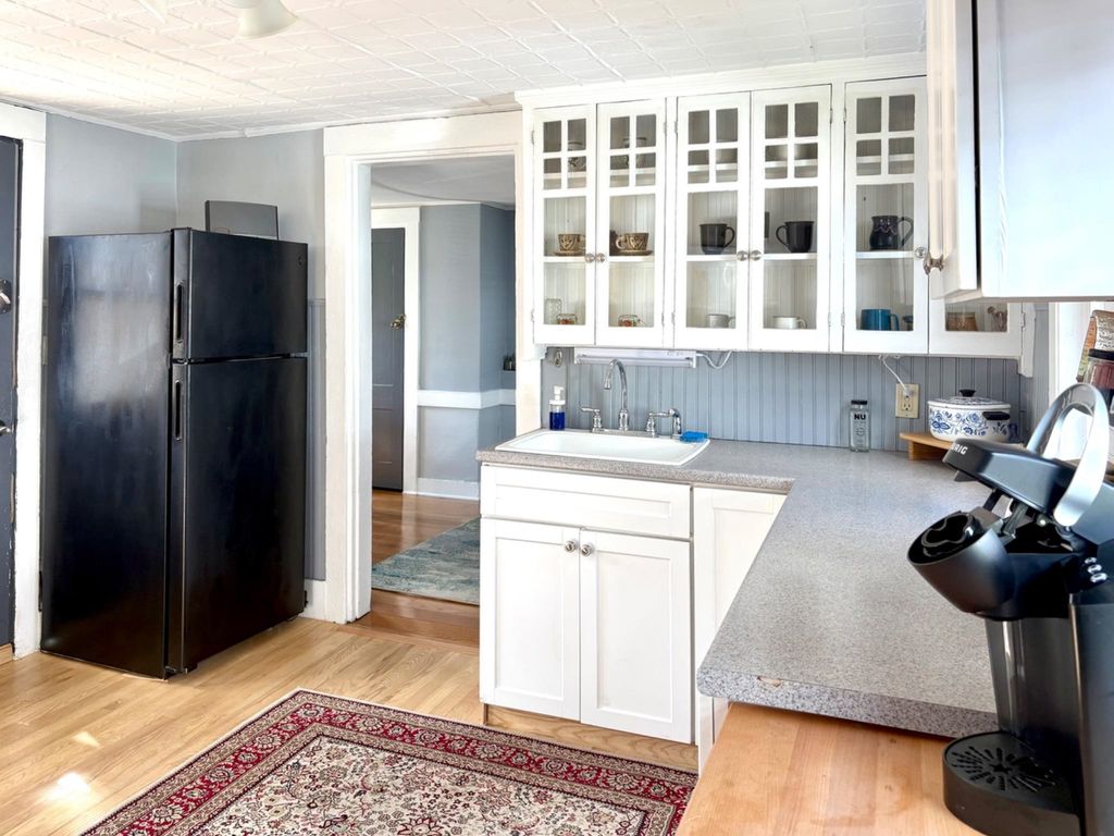 Photo of 5 Kossuth Street, Exeter, NH 03833 (MLS # 5063280)