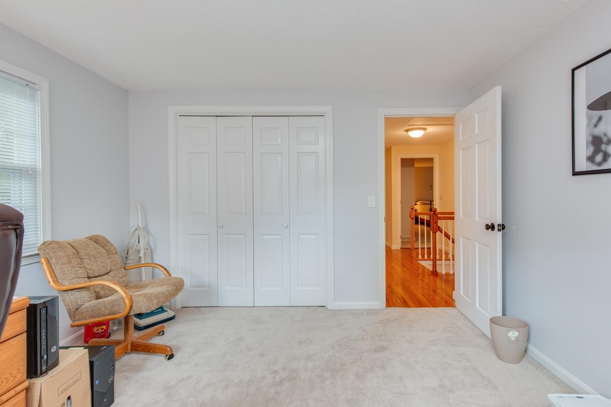 Bow, New Hampshire 03304, United States, 4 Bedrooms Bedrooms, ,3 BathroomsBathrooms,Residential,Pending,37262