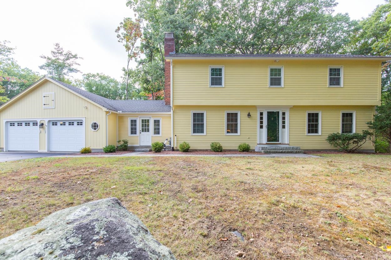 Bow, New Hampshire 03304, United States, 4 Bedrooms Bedrooms, ,3 BathroomsBathrooms,Residential,Pending,37262