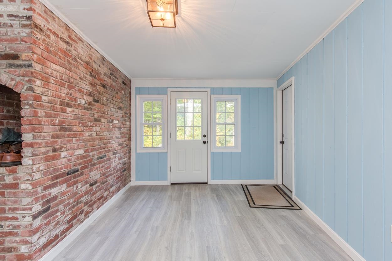 Bow, New Hampshire 03304, United States, 4 Bedrooms Bedrooms, ,3 BathroomsBathrooms,Residential,Pending,37262