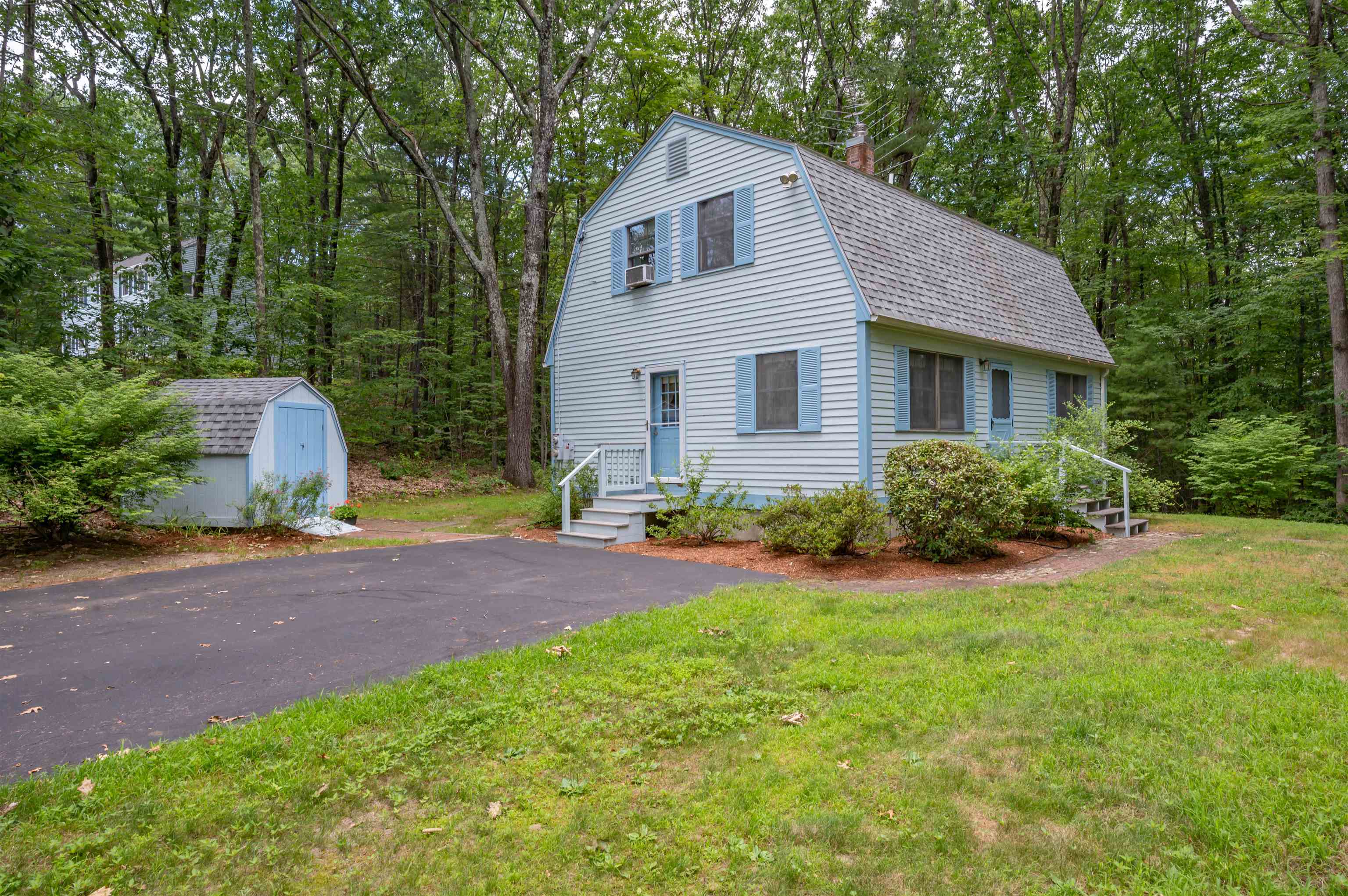 37 Brookview Court