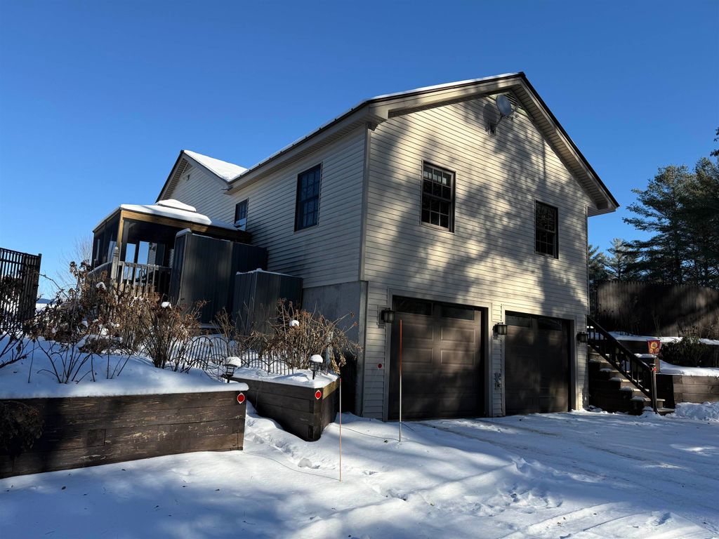 Photo of 21 Highland Avenue, Canaan, NH 03741 (MLS # 5074865)