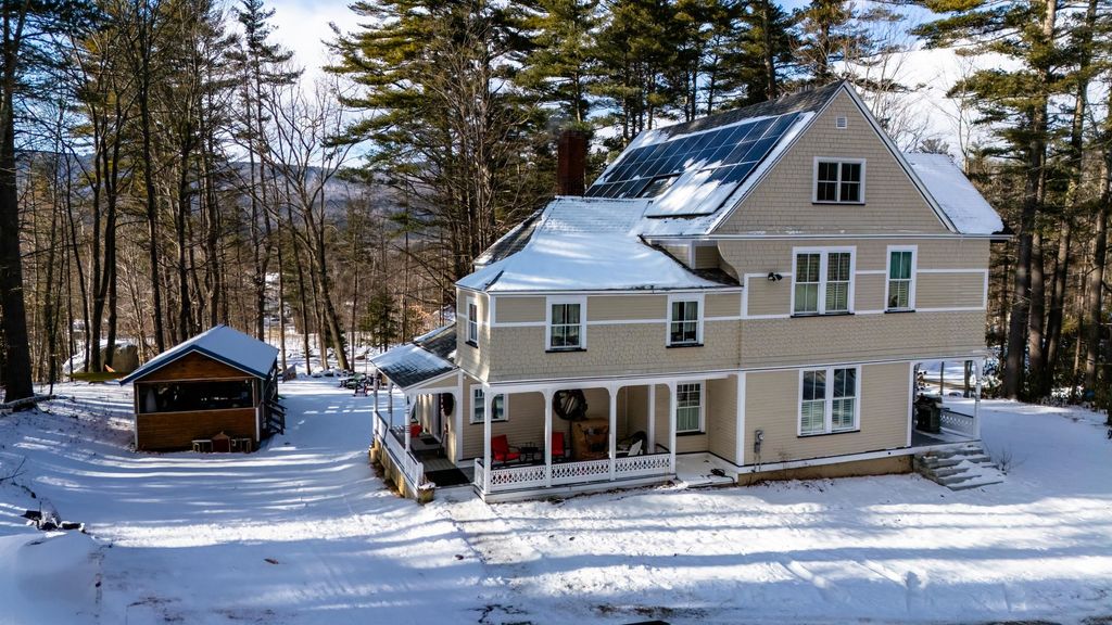 Photo of 49 Neighbors Row, Conway, NH 03860 (MLS # 5073011)