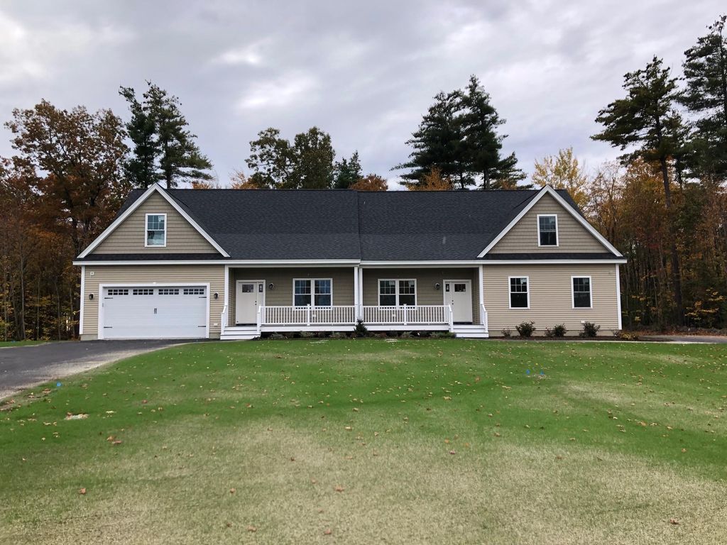 Photo of 34 Gypsum Lane #31, Chester, NH 03036 (MLS # 5077910)