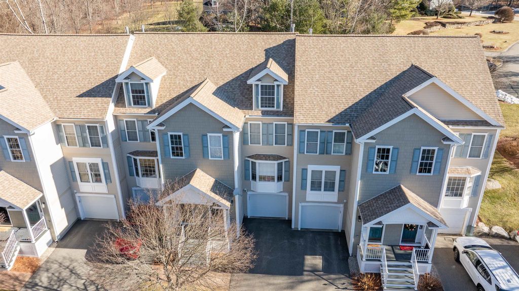 Photo of 20 Georgetowne Drive #20, Nashua, NH 03062 (MLS # 5075621)
