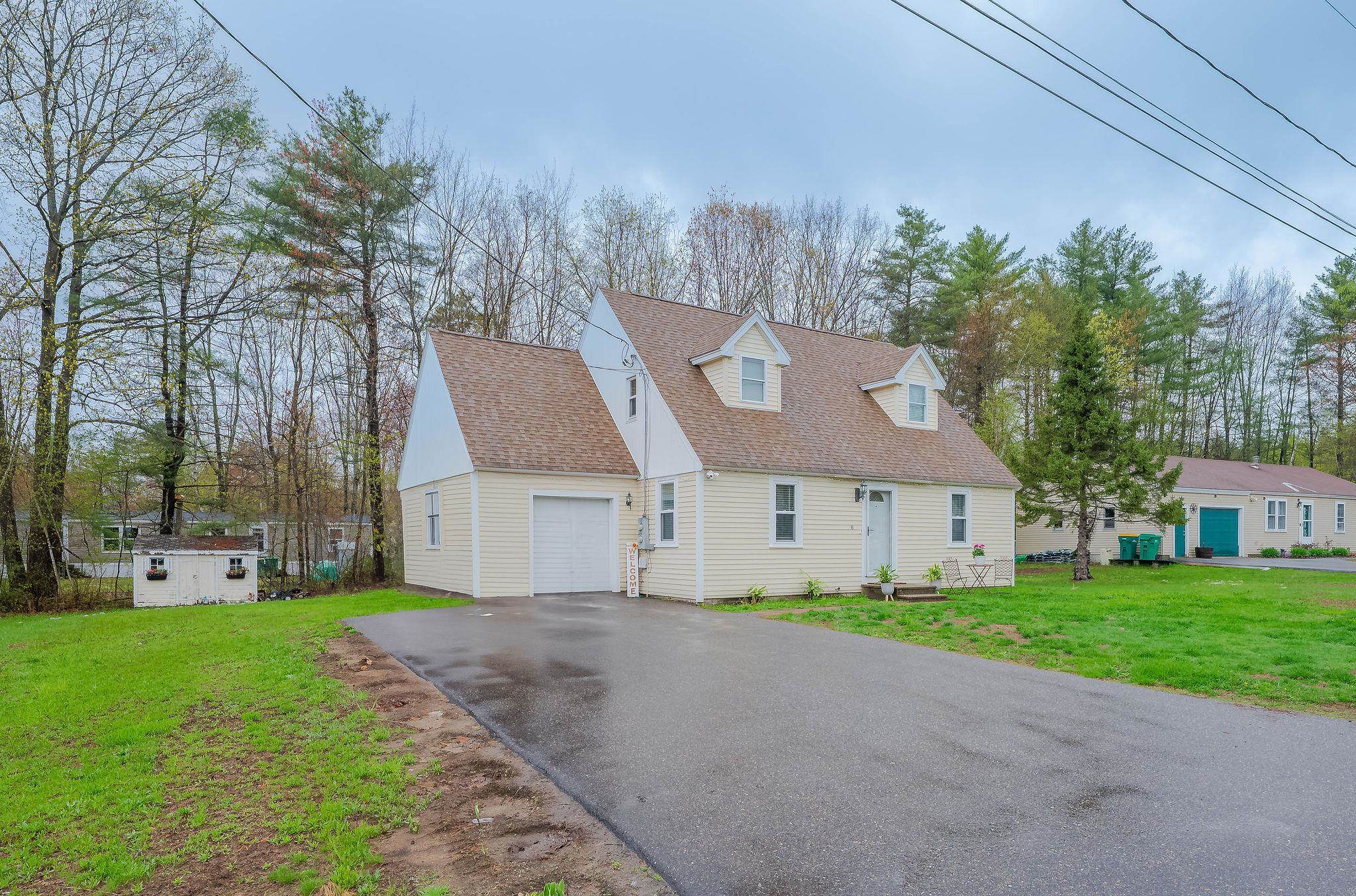 6 Village Lane