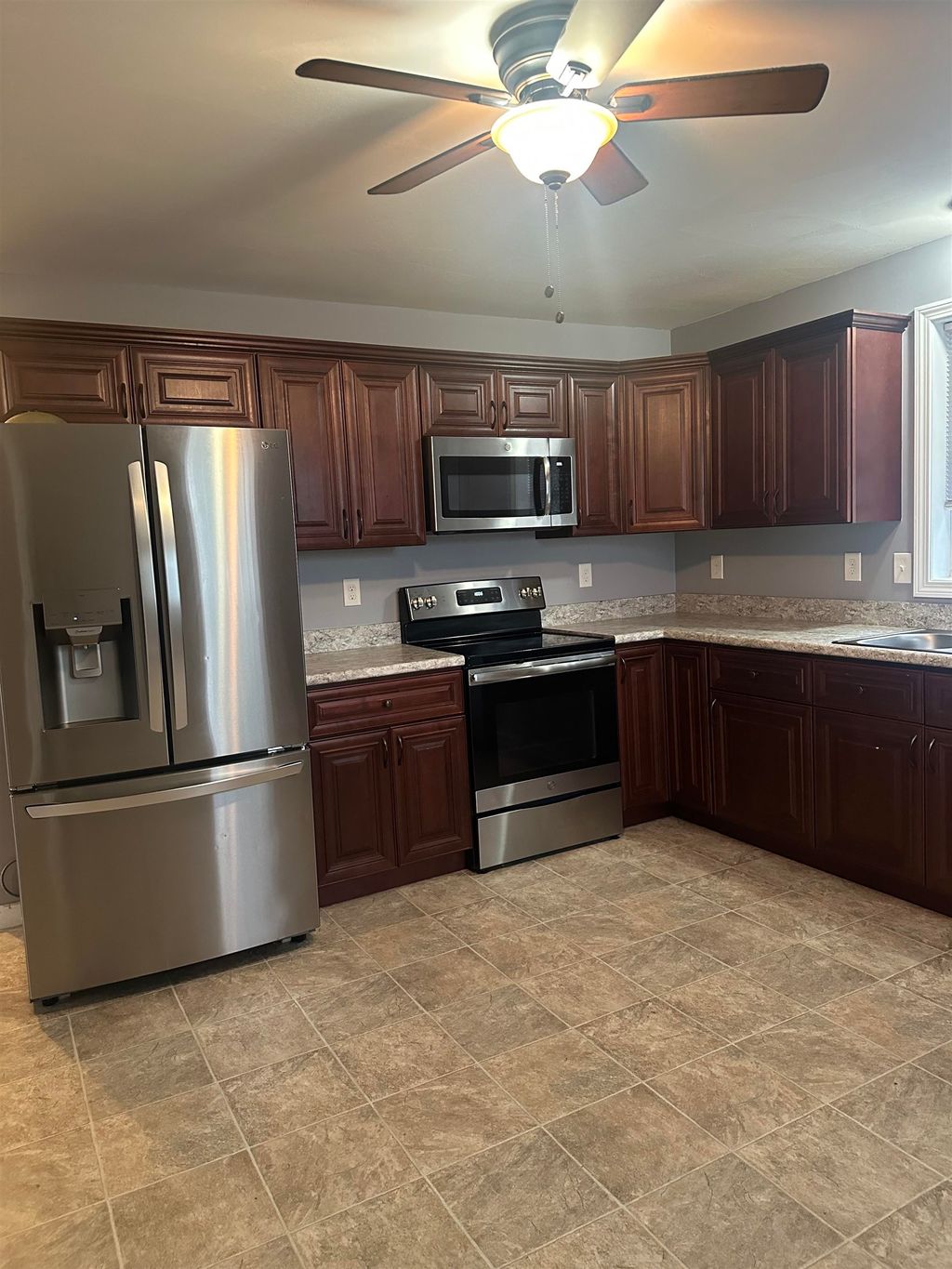 Photo of 56 Exeter Avenue #2, Manchester, NH 03103 (MLS # 5060433)
