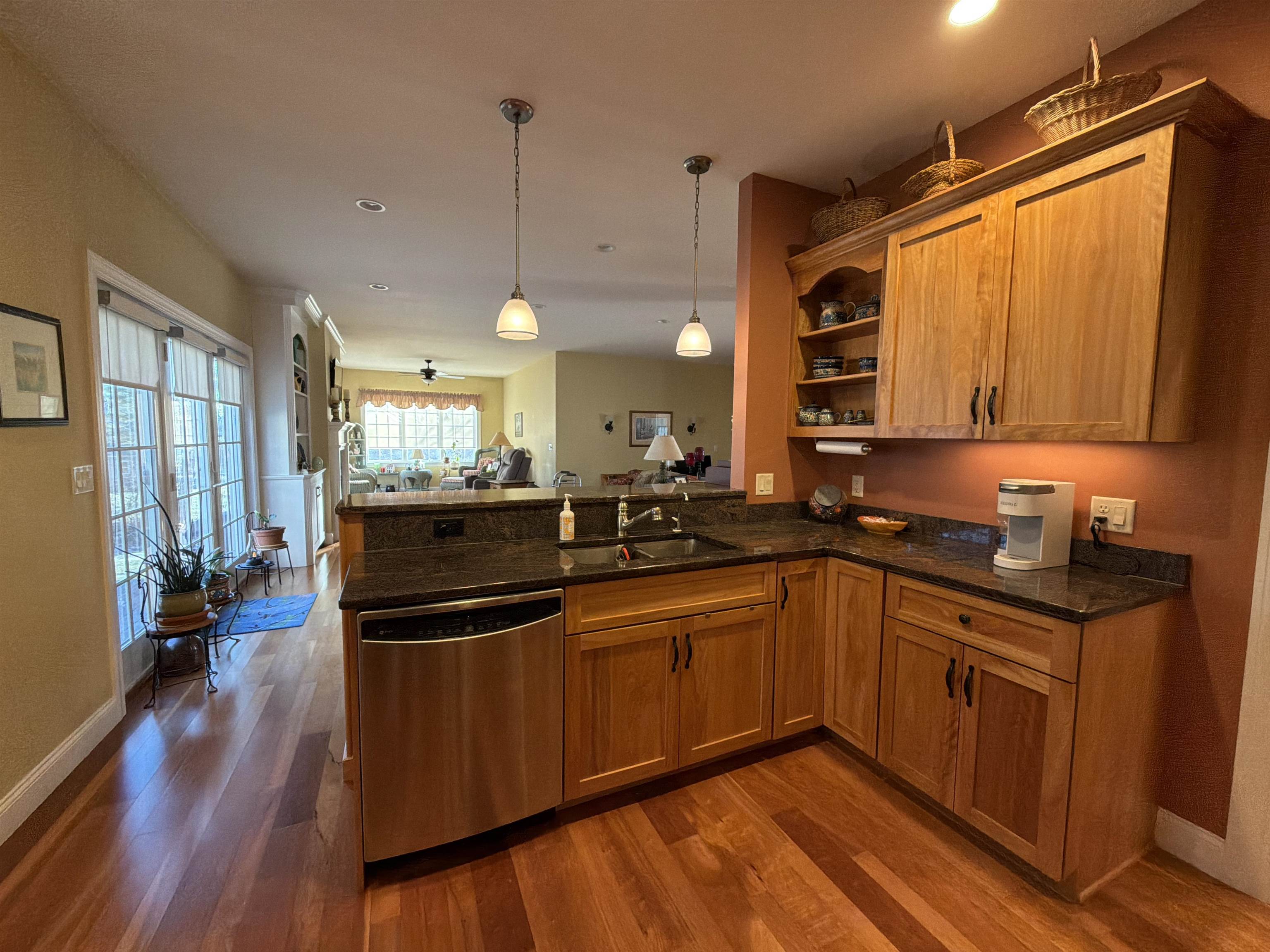 125 Carmel Place 125