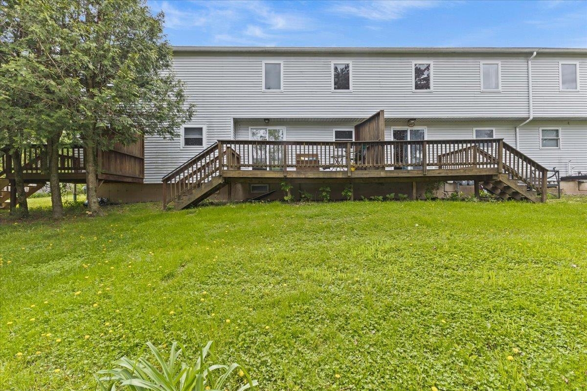 11 Ledgewood Court