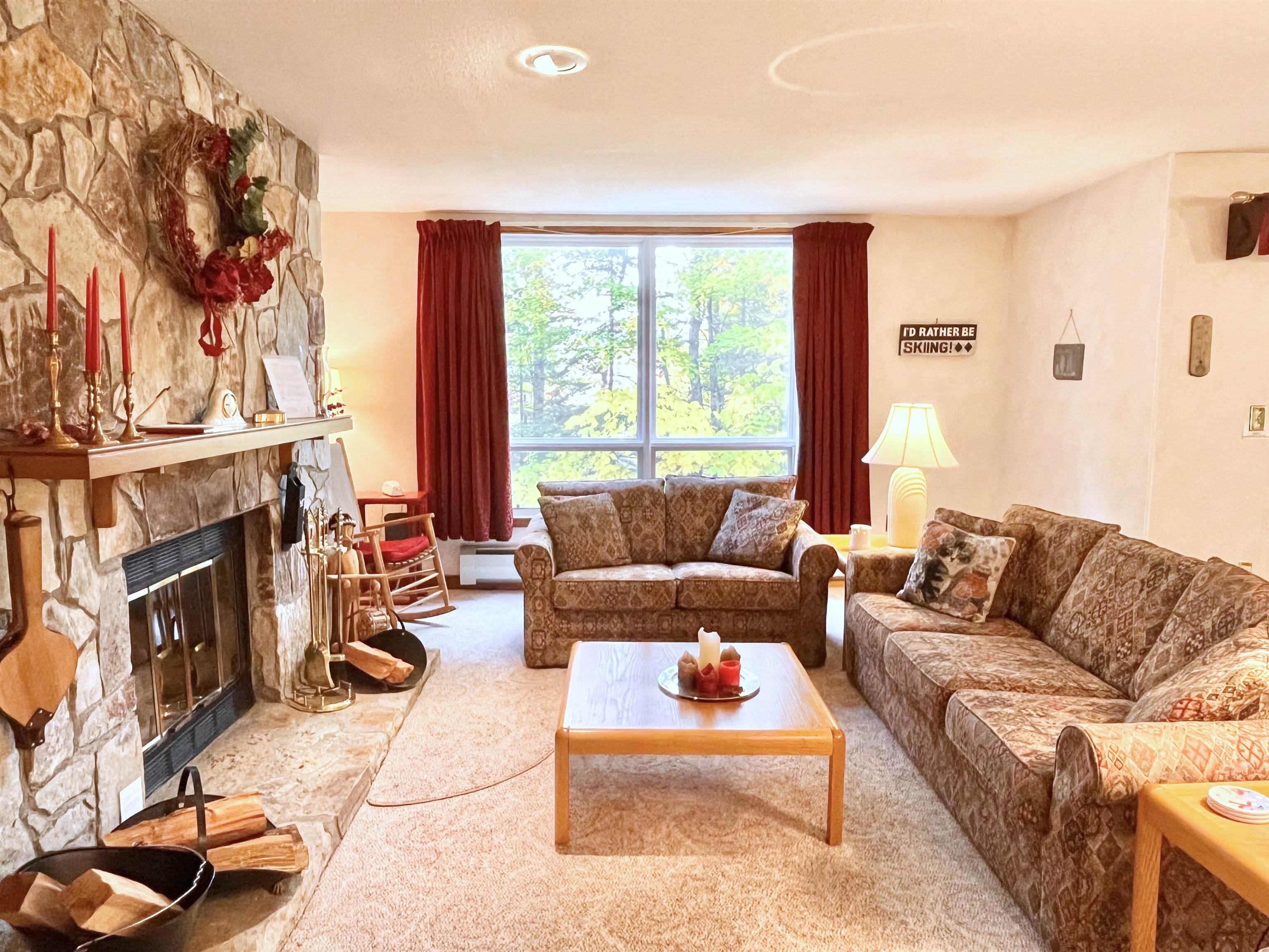 E-26 Northbrook Village Way 5L