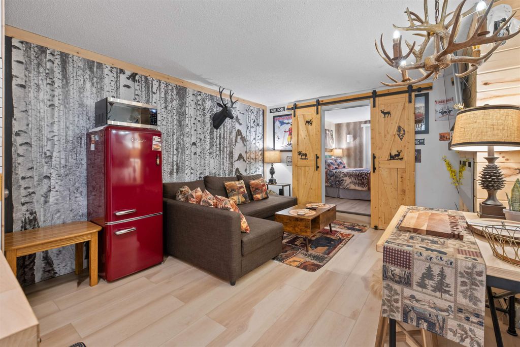 Photo of 2955 White Mountain Highway #125 E22, Conway, NH 03860 (MLS # 5079146)