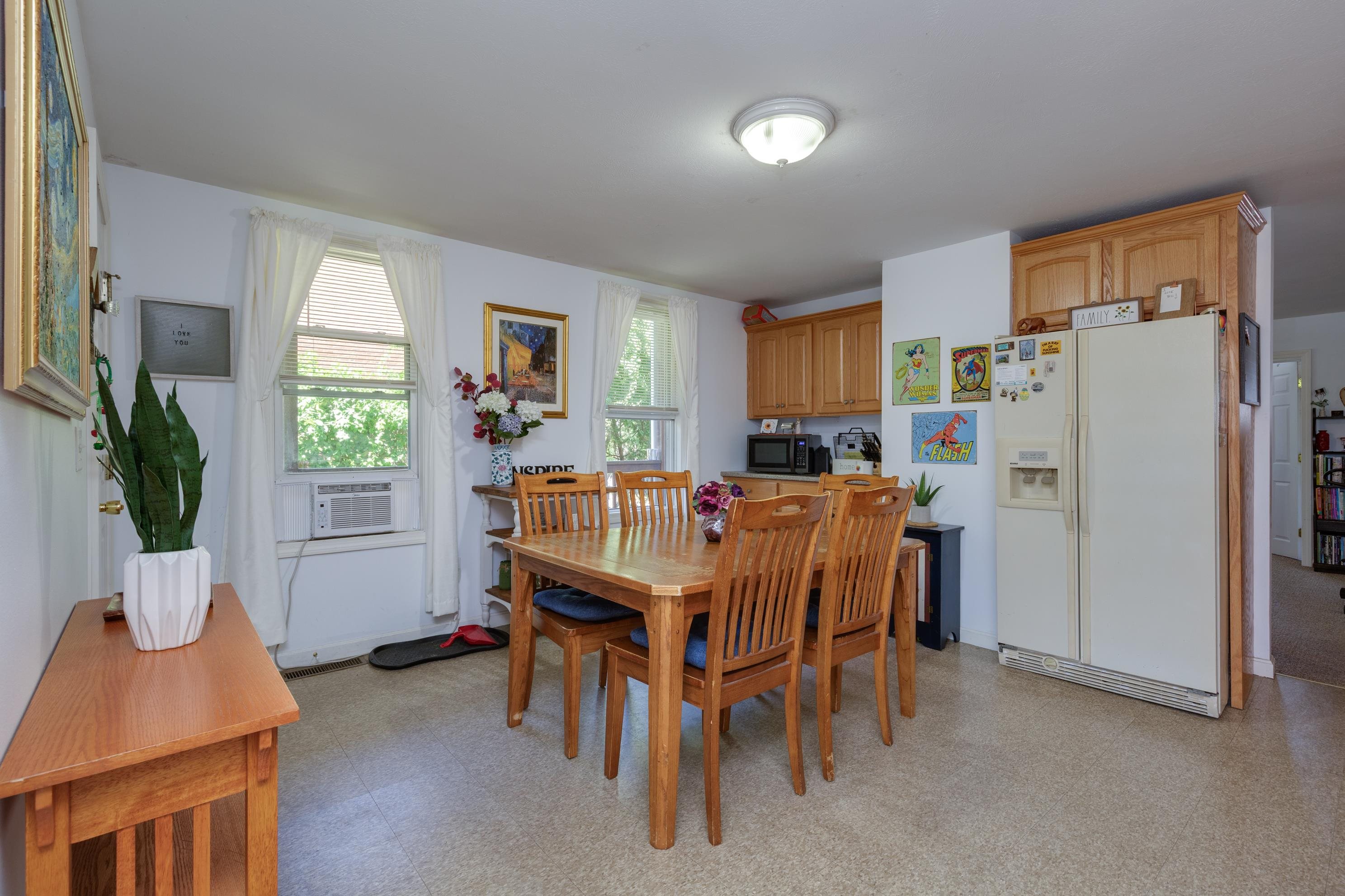 Manchester, New Hampshire 03103, United States, 9 Bedrooms Bedrooms, ,3 BathroomsBathrooms,Residential,Active,197556