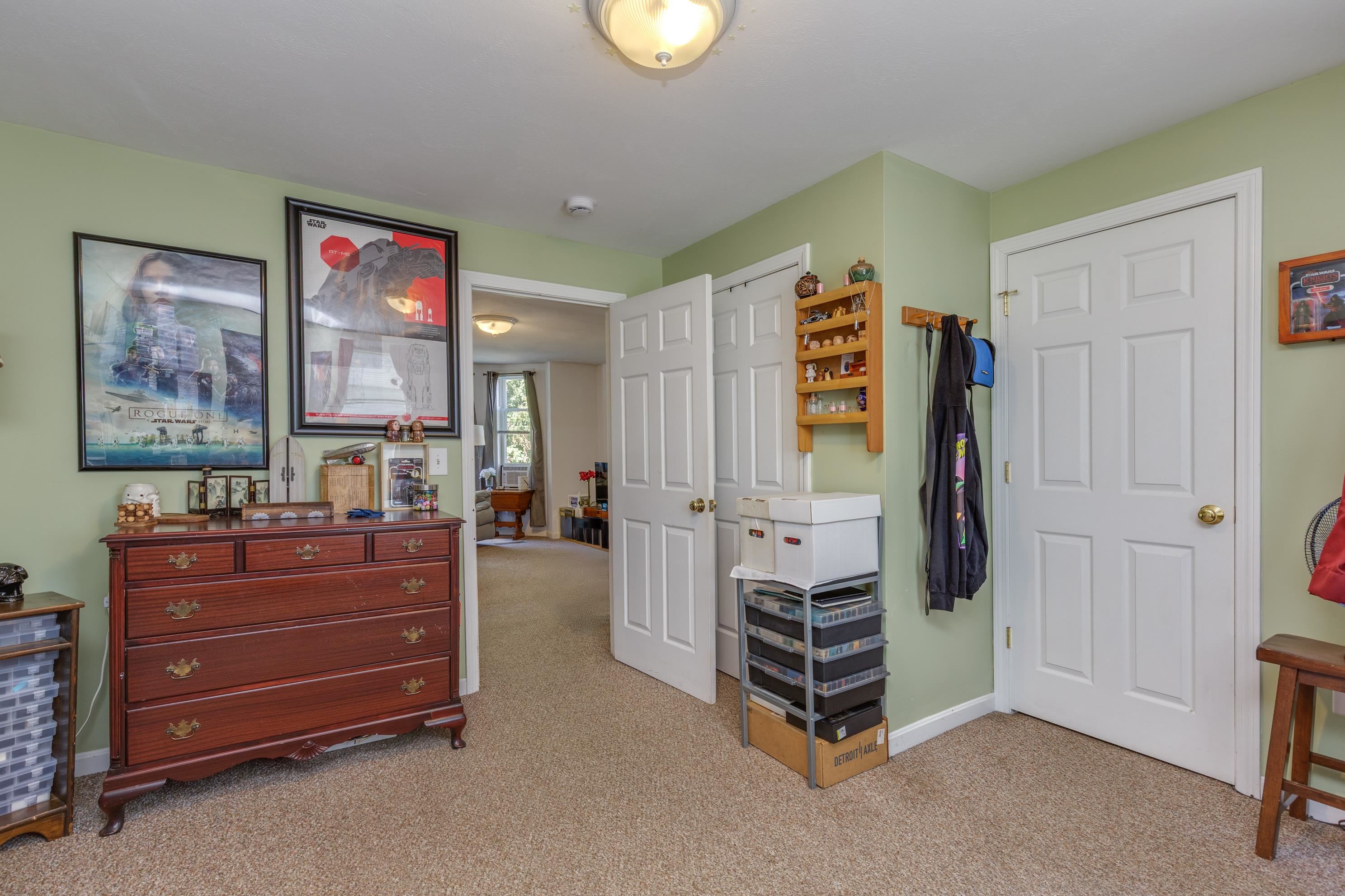 Manchester, New Hampshire 03103, United States, 9 Bedrooms Bedrooms, ,3 BathroomsBathrooms,Residential,Active,197556