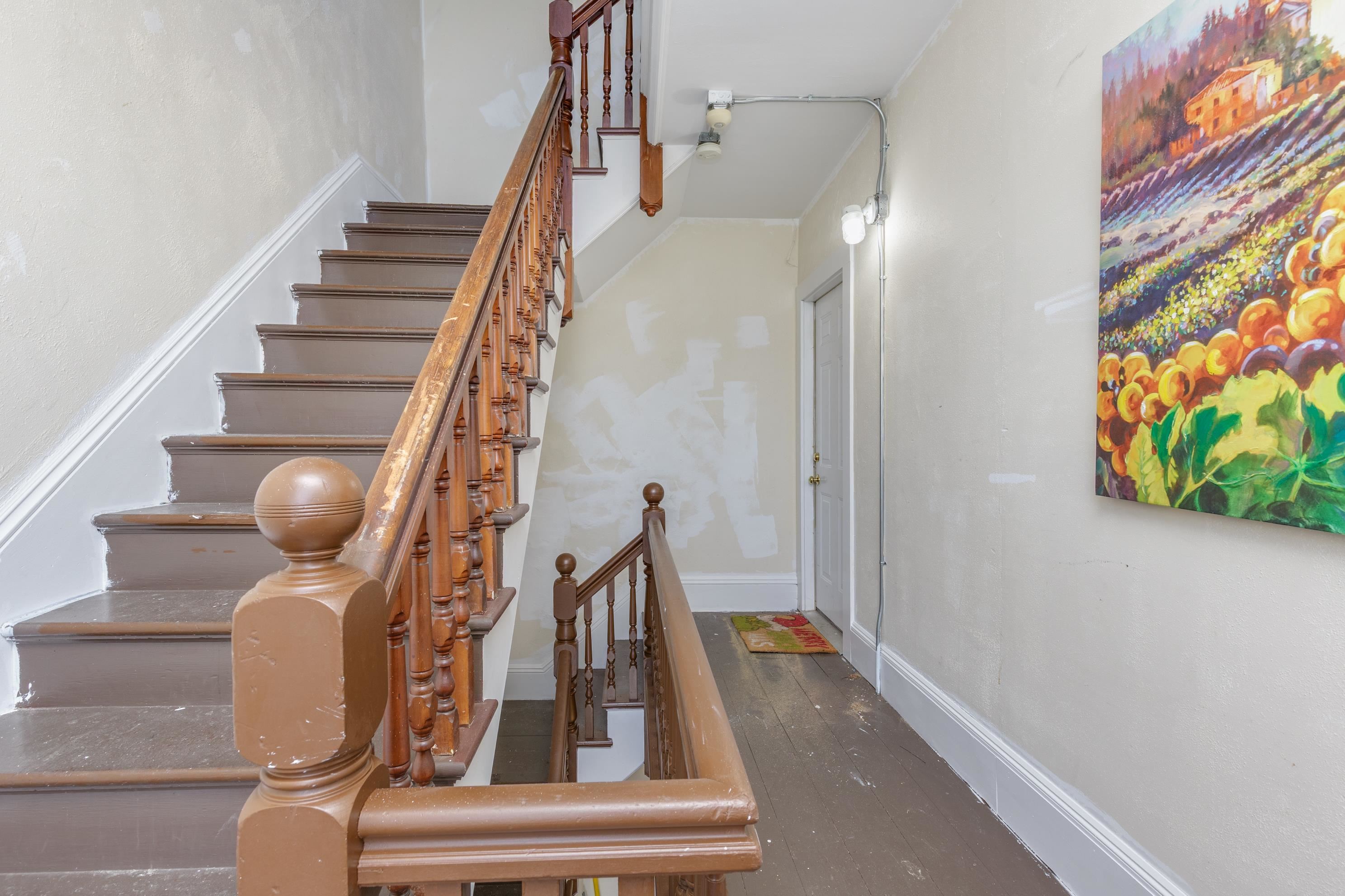 Manchester, New Hampshire 03103, United States, 9 Bedrooms Bedrooms, ,3 BathroomsBathrooms,Residential,Active,197556