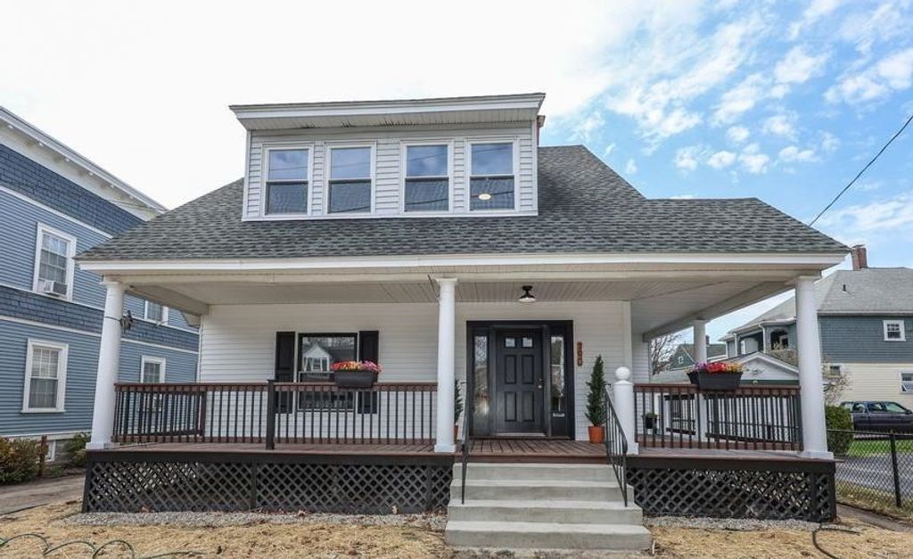 Photo of 790 BELMONT Street, Manchester, NH 03104 (MLS # 5083829)