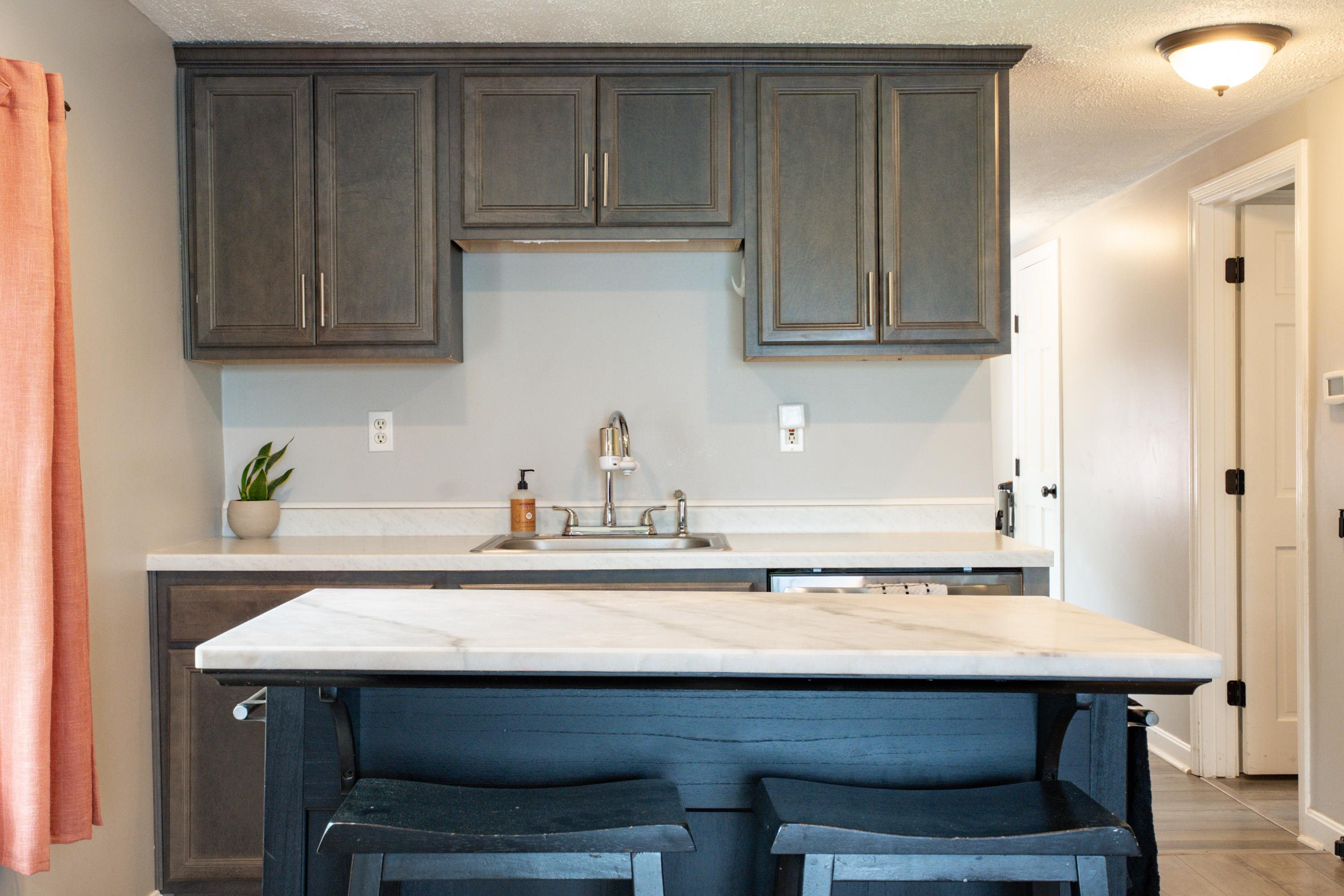 Kingston, New Hampshire 03848, United States, 3 Bedrooms Bedrooms, ,2 BathroomsBathrooms,Residential,Active,149191