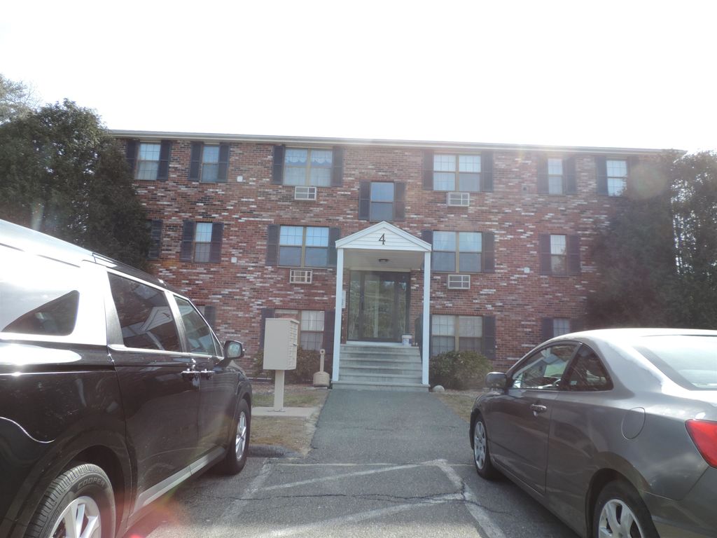 Photo of 48 Westville Road #2, Plaistow, NH 03865 (MLS # 5079897)