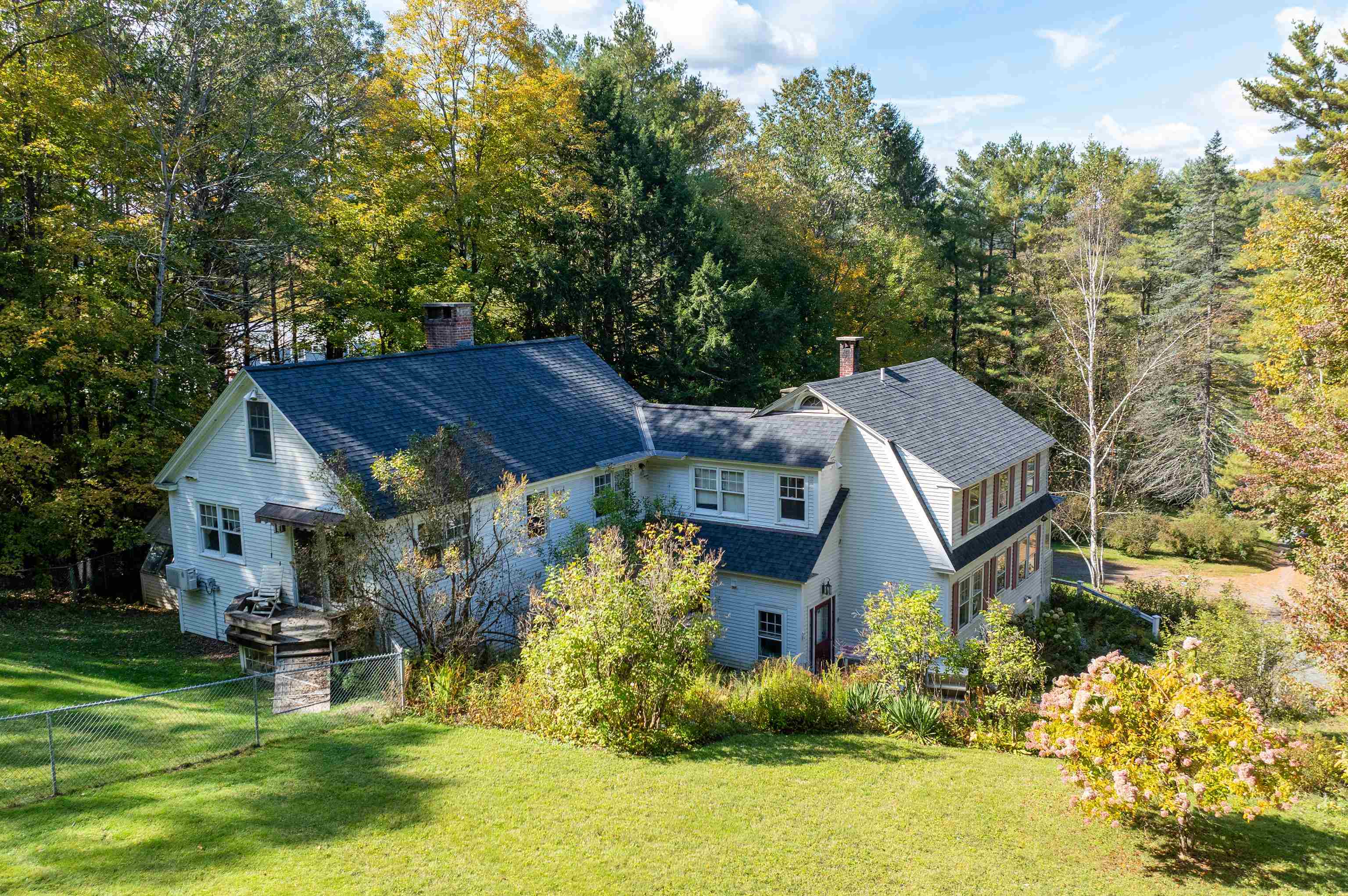 598 East Woodstock Road