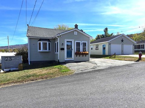 23 Union Street Gorham NH 03581