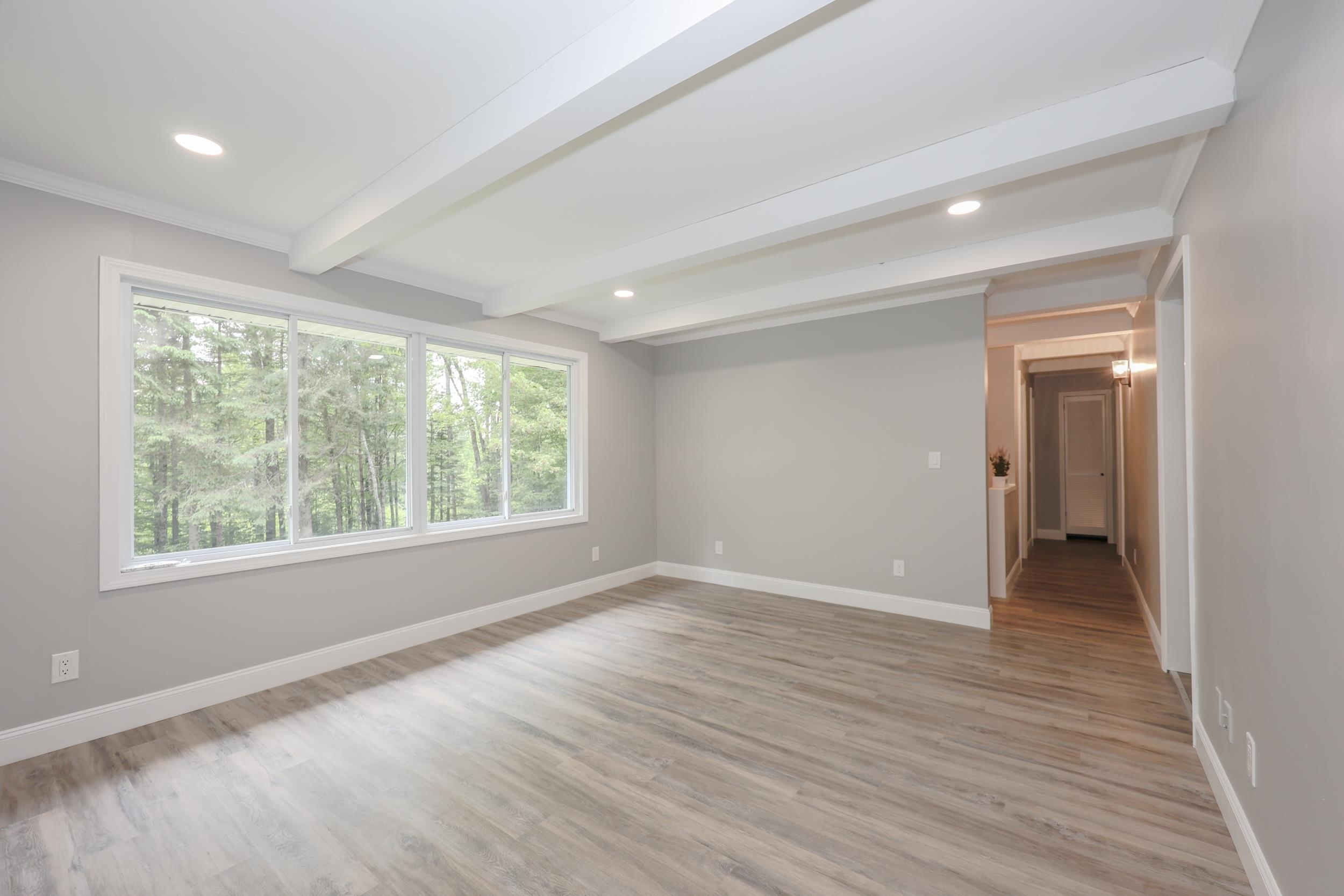 877 St Johnsbury Road