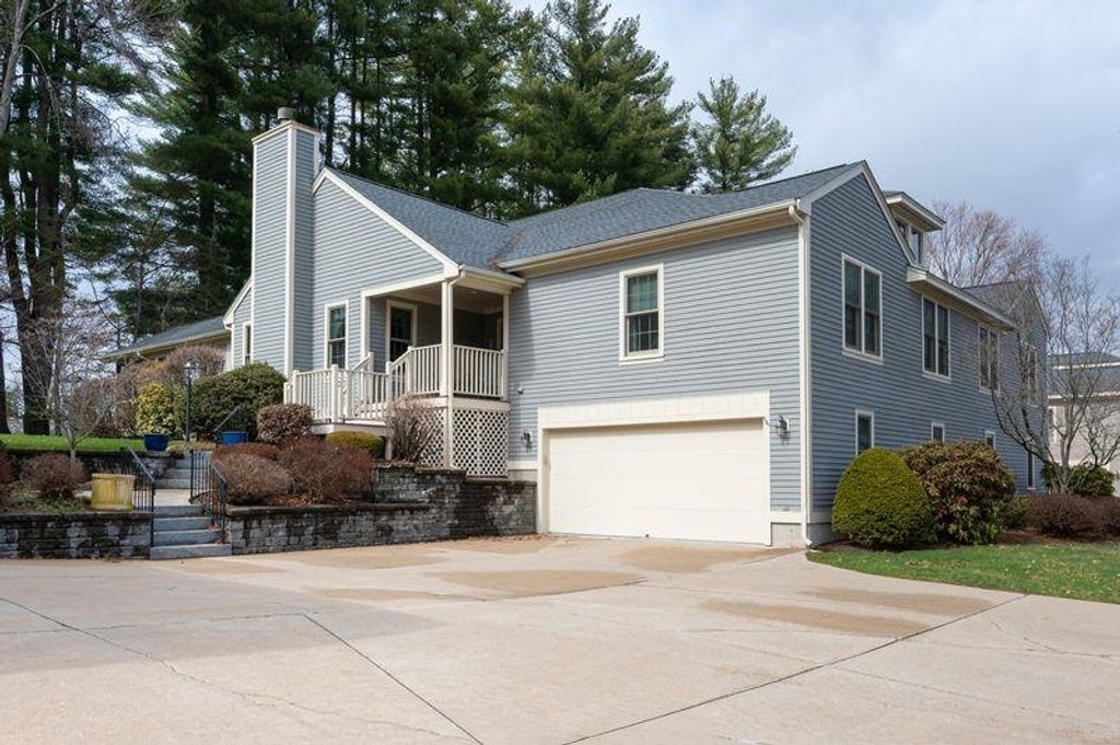 Photo of 3 Kittanset Road #22-89-48, Bedford, NH 03110 (MLS # 5082754)