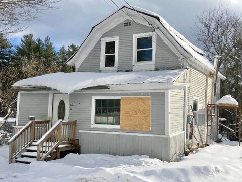 71 Woodbury Street Hardwick VT 05843