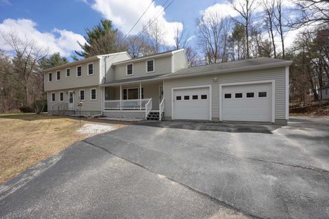 13 Glenview Drive Hudson NH 03051