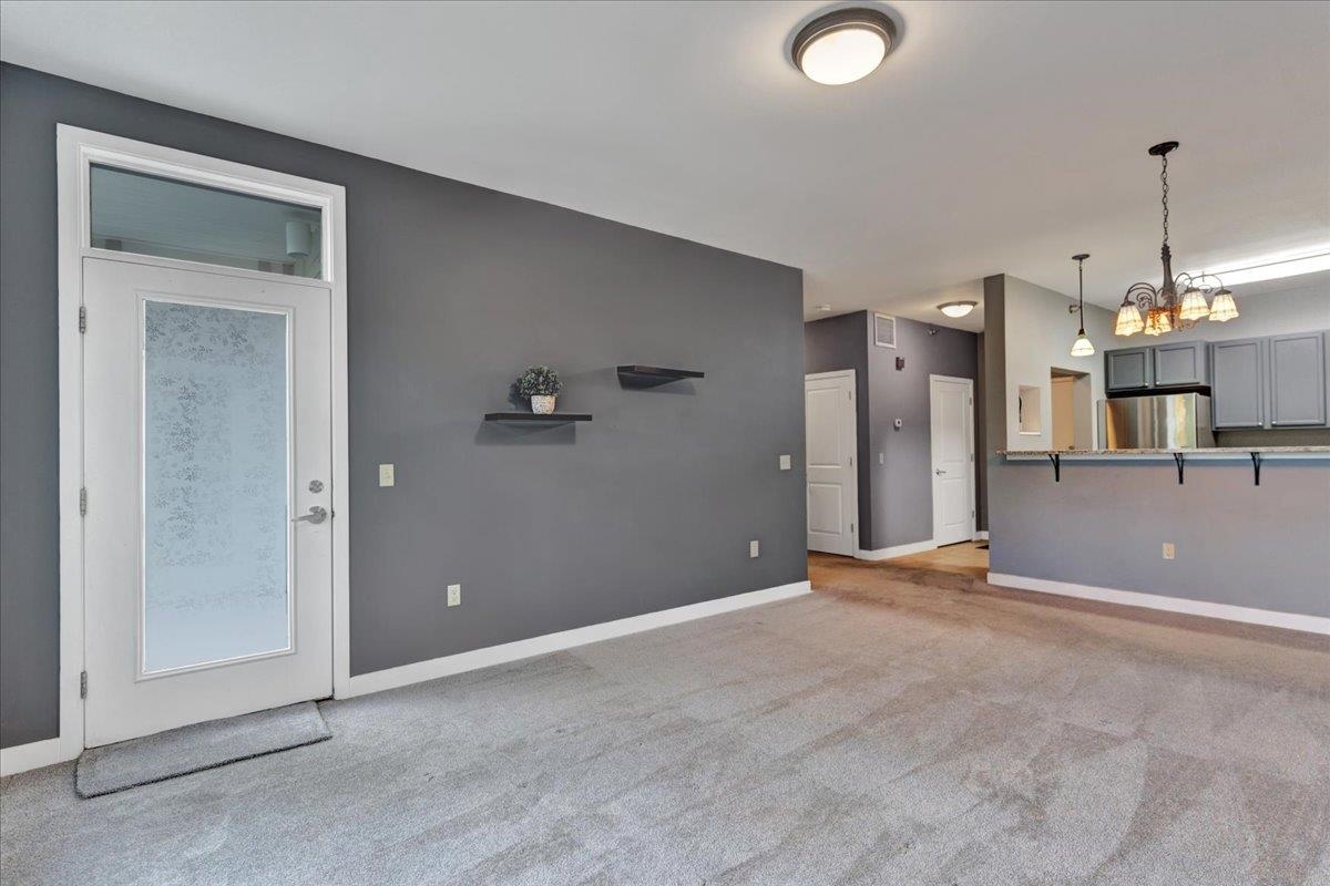 370 Farrell Street 216